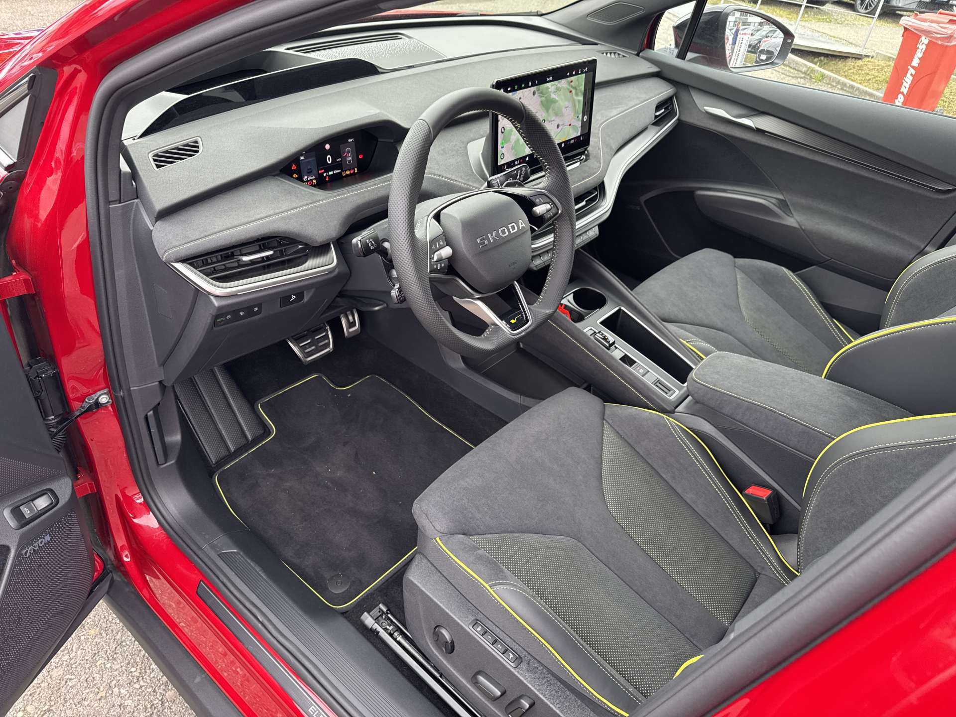 SKODA Elroq 85 RS 4x4 340PS Automat-image-5
