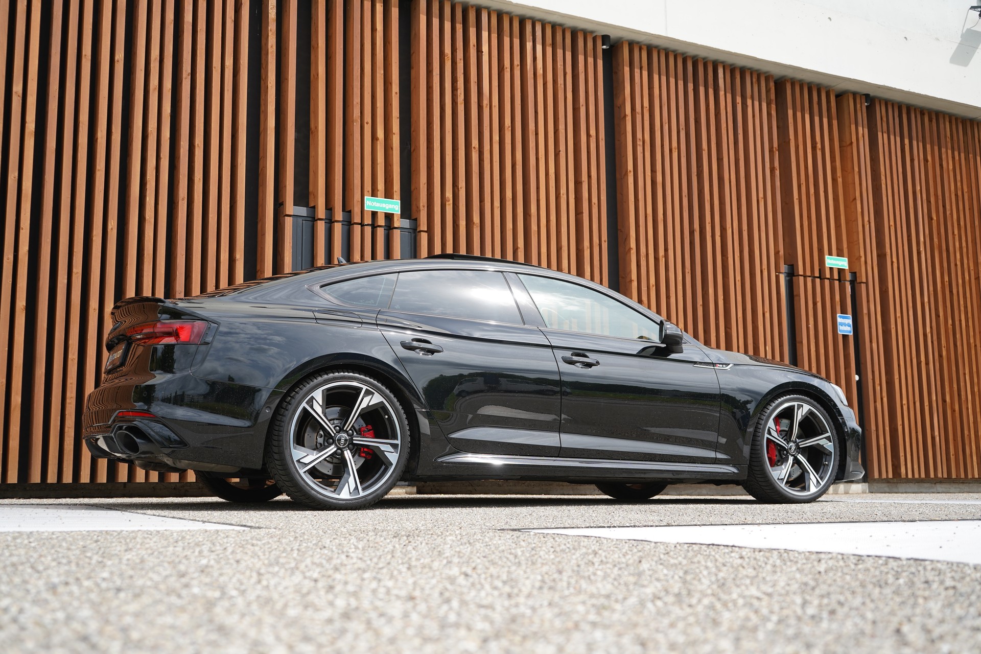 AUDI RS5 SPORTBACK 2.9 TFSI QUATTRO TIPTRONIC BLACK l 450 PS-image-4