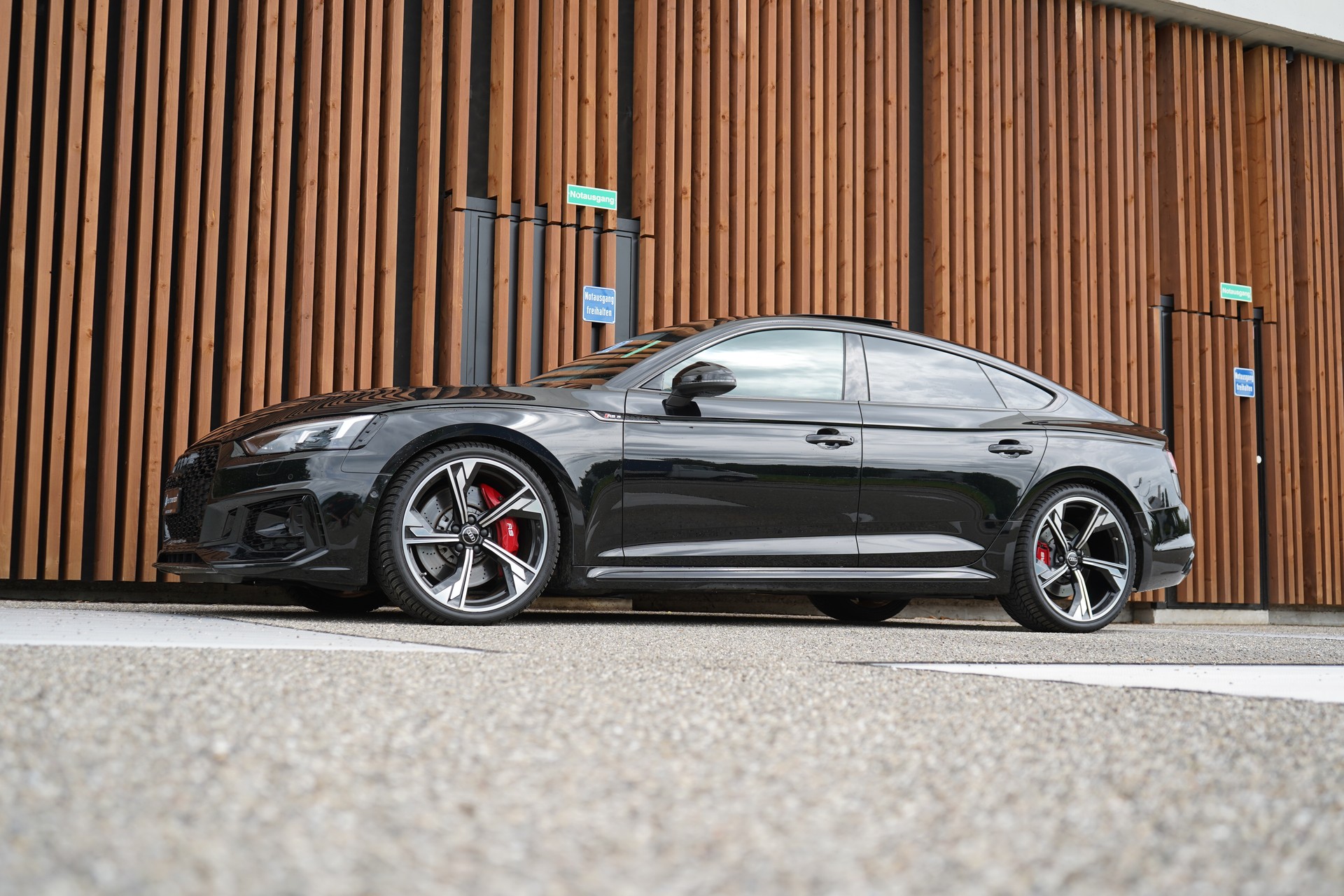 AUDI RS5 SPORTBACK 2.9 TFSI QUATTRO TIPTRONIC BLACK l 450 PS-image-7