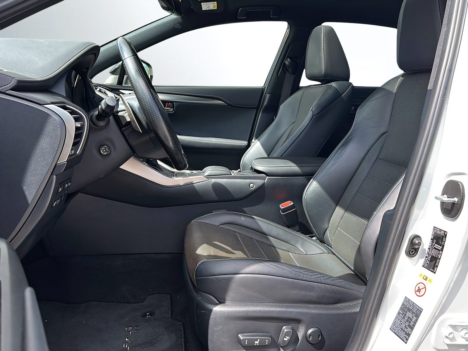 LEXUS NX 300h F-Sport E-Four Automatic-showroom-element-3