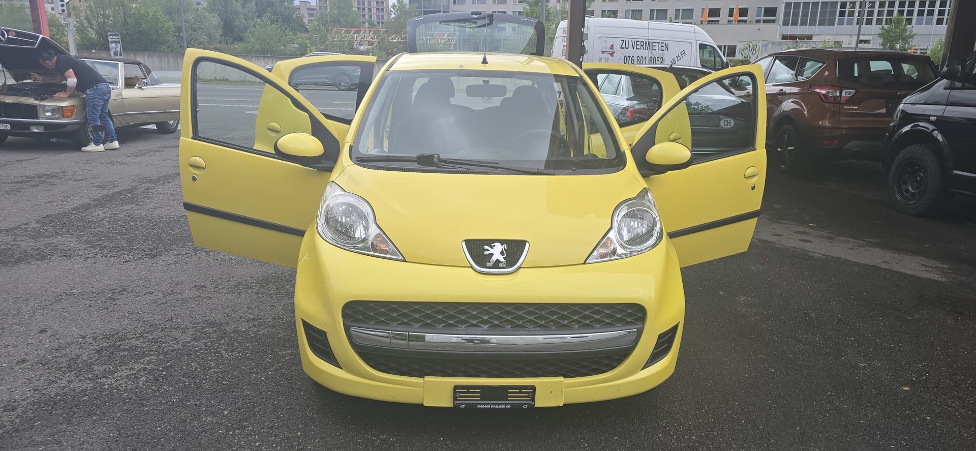 PEUGEOT 107 1.0 Trendy-image-12
