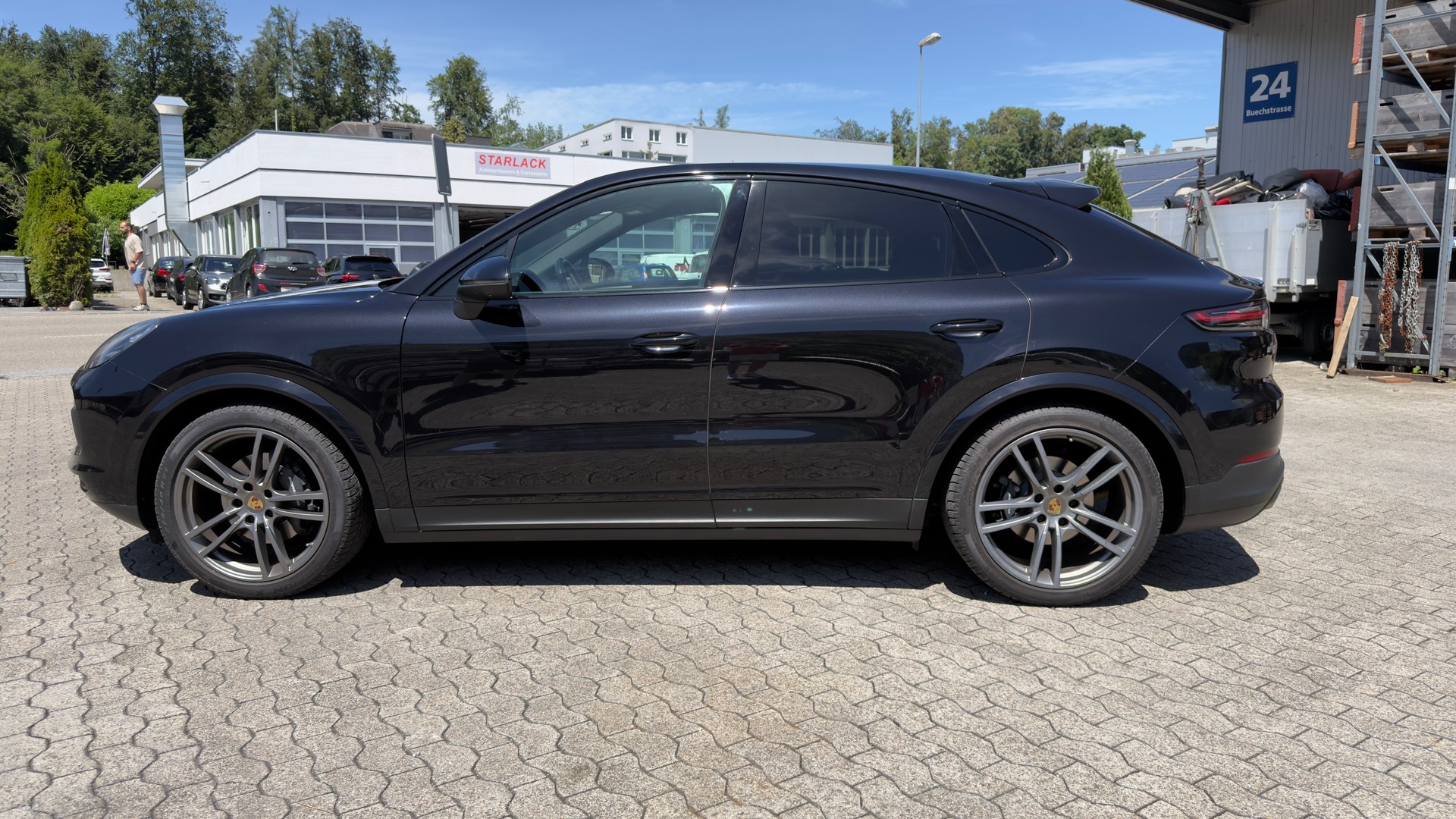 PORSCHE Cayenne Coupé-image-1
