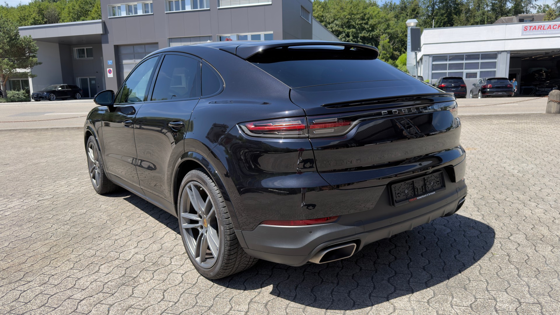 PORSCHE Cayenne Coupé-image-2
