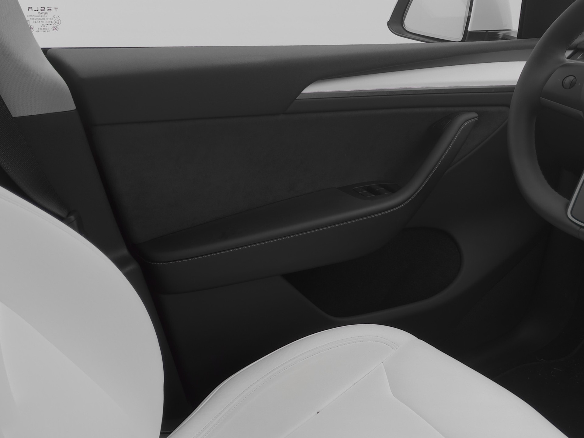 TESLA Model Y Performance-image-8