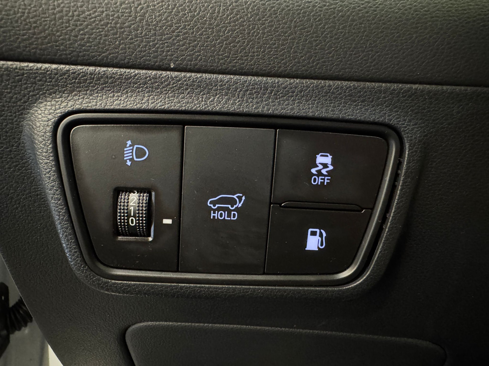 HYUNDAI Tucson 1.6 TGDI PHEV Amplia 4WD-image-14