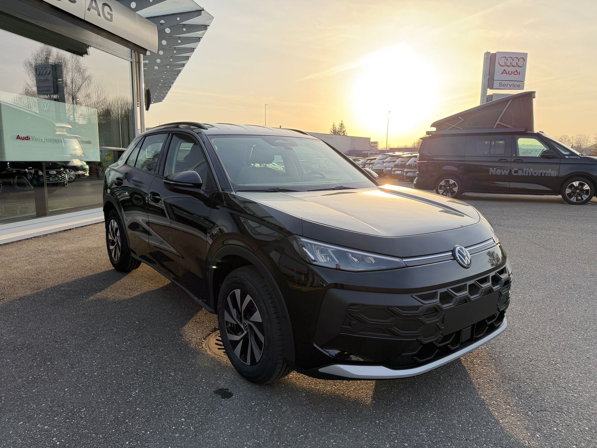 VW T-Roc 1.5 eTSI mHEV Trend DSG-image-6