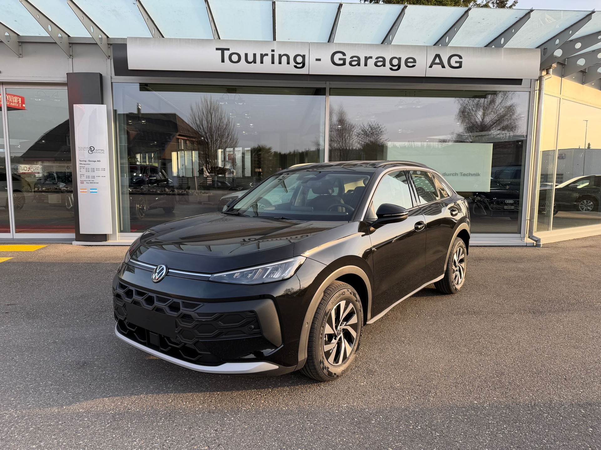 VW T-Roc 1.5 eTSI mHEV Trend DSG-image-0
