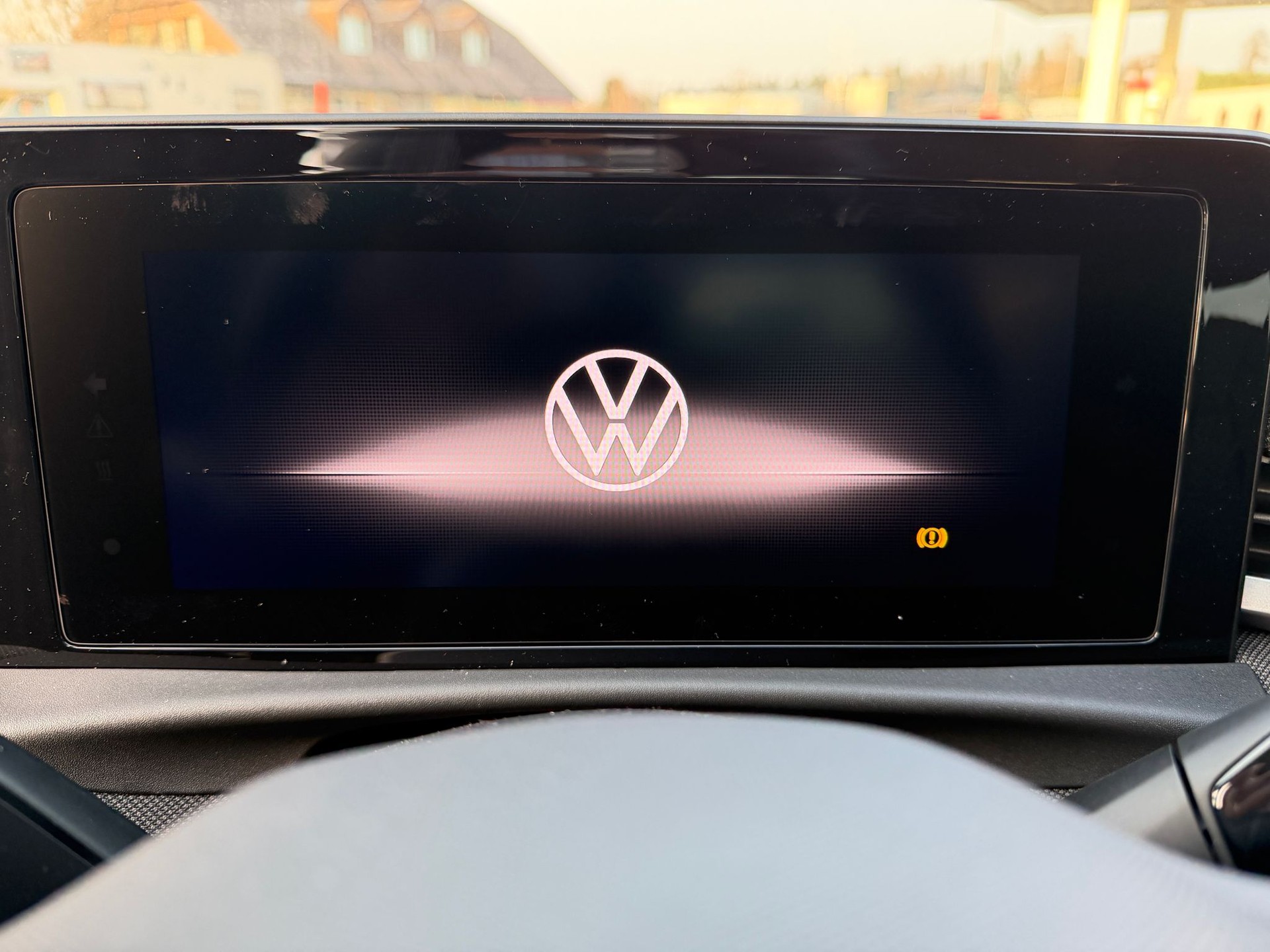 VW T-Roc 1.5 eTSI mHEV Trend DSG-image-12