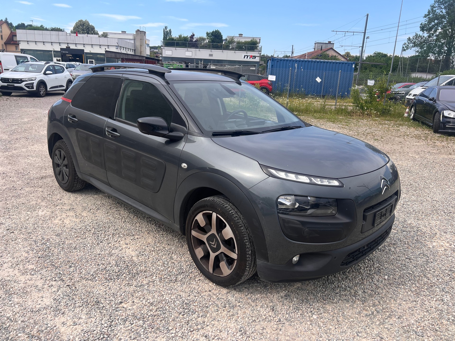CITROEN C4 Cactus 1.2 VTi Shine Edition-image-1
