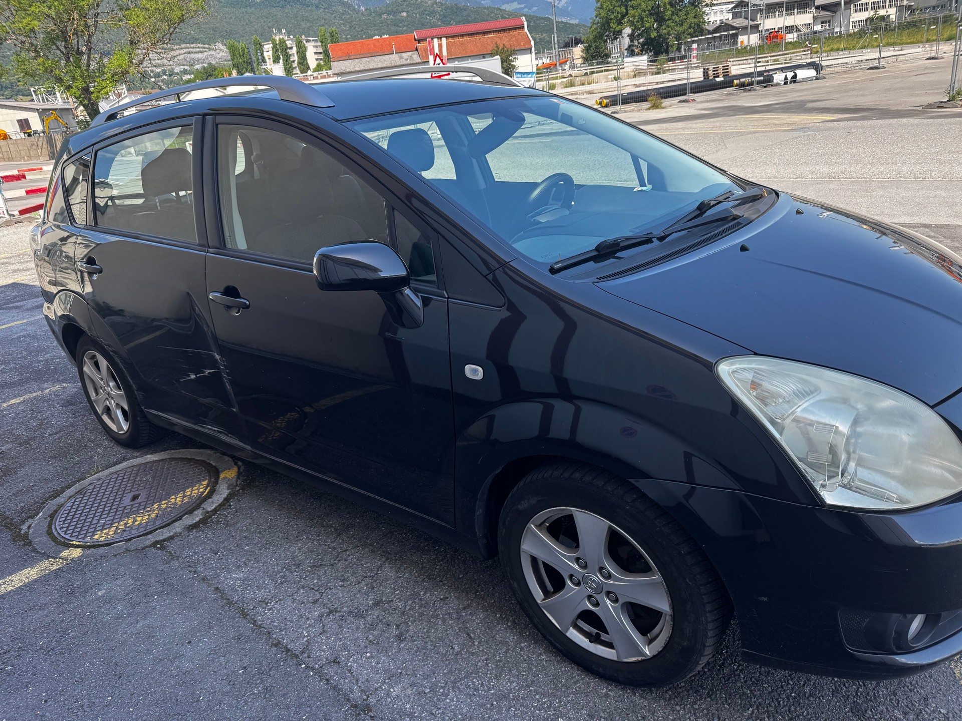 TOYOTA Corolla Verso 1.8 Linea Sol-image-5