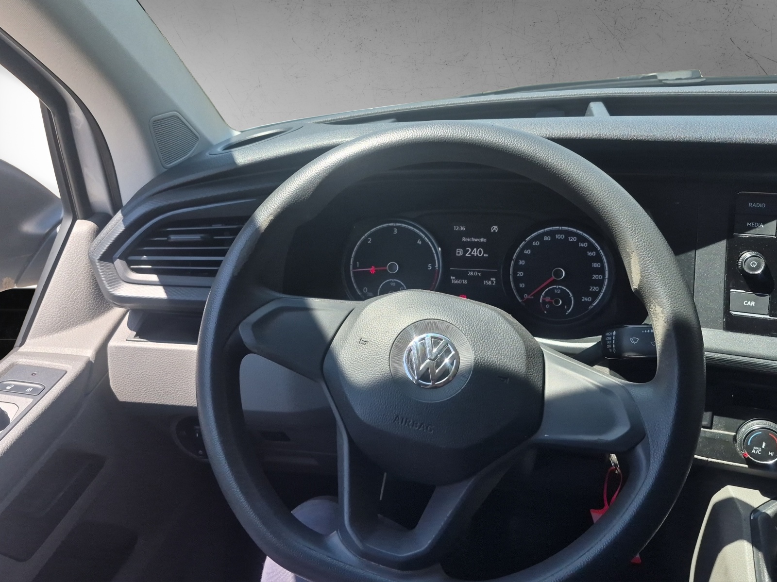 VW T6.1 2.0 TDI-image-10