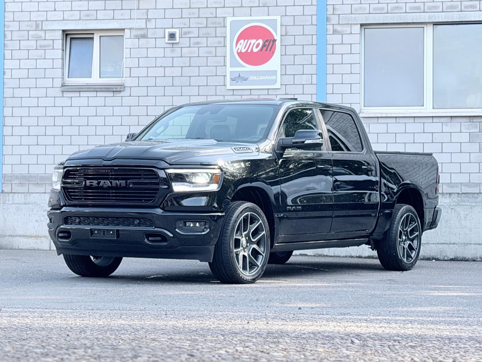 DODGE RAM LARAMIE 5.7 HEMI 4x4-image-0