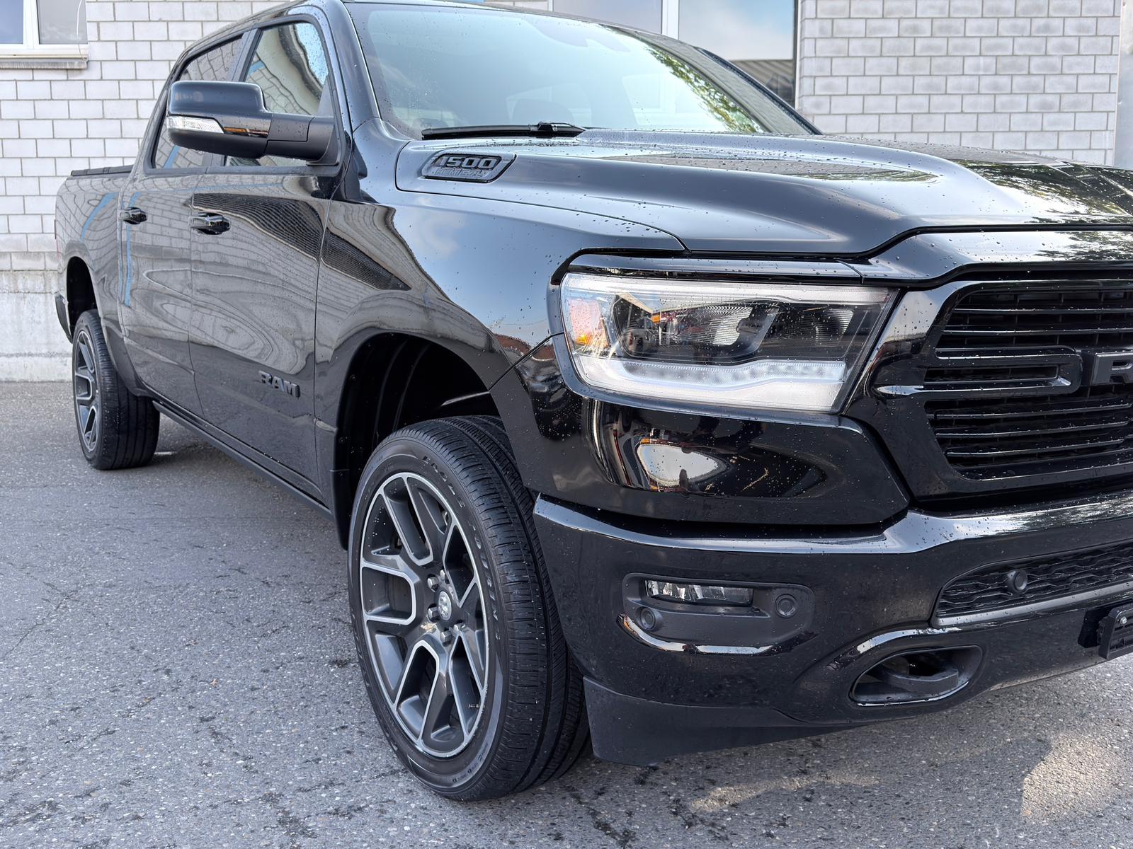 DODGE RAM LARAMIE 5.7 HEMI 4x4-image-2