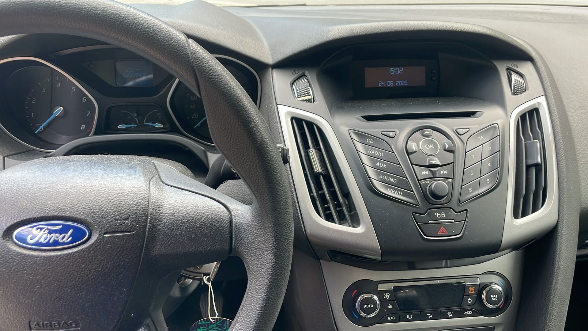 FORD Focus 1.6i VCT Trend-image-7