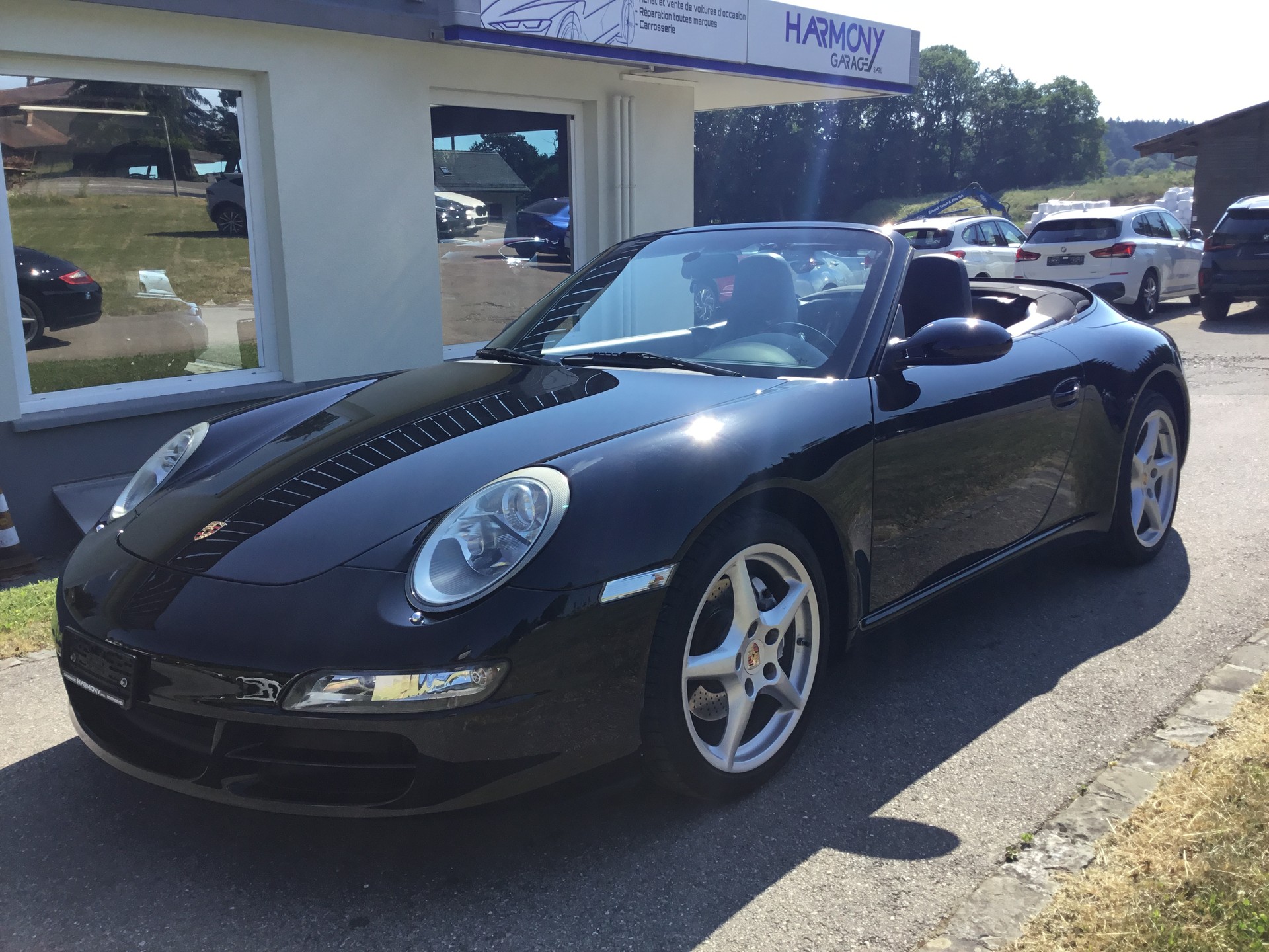 PORSCHE 911 Cabrio Carrera-image-1