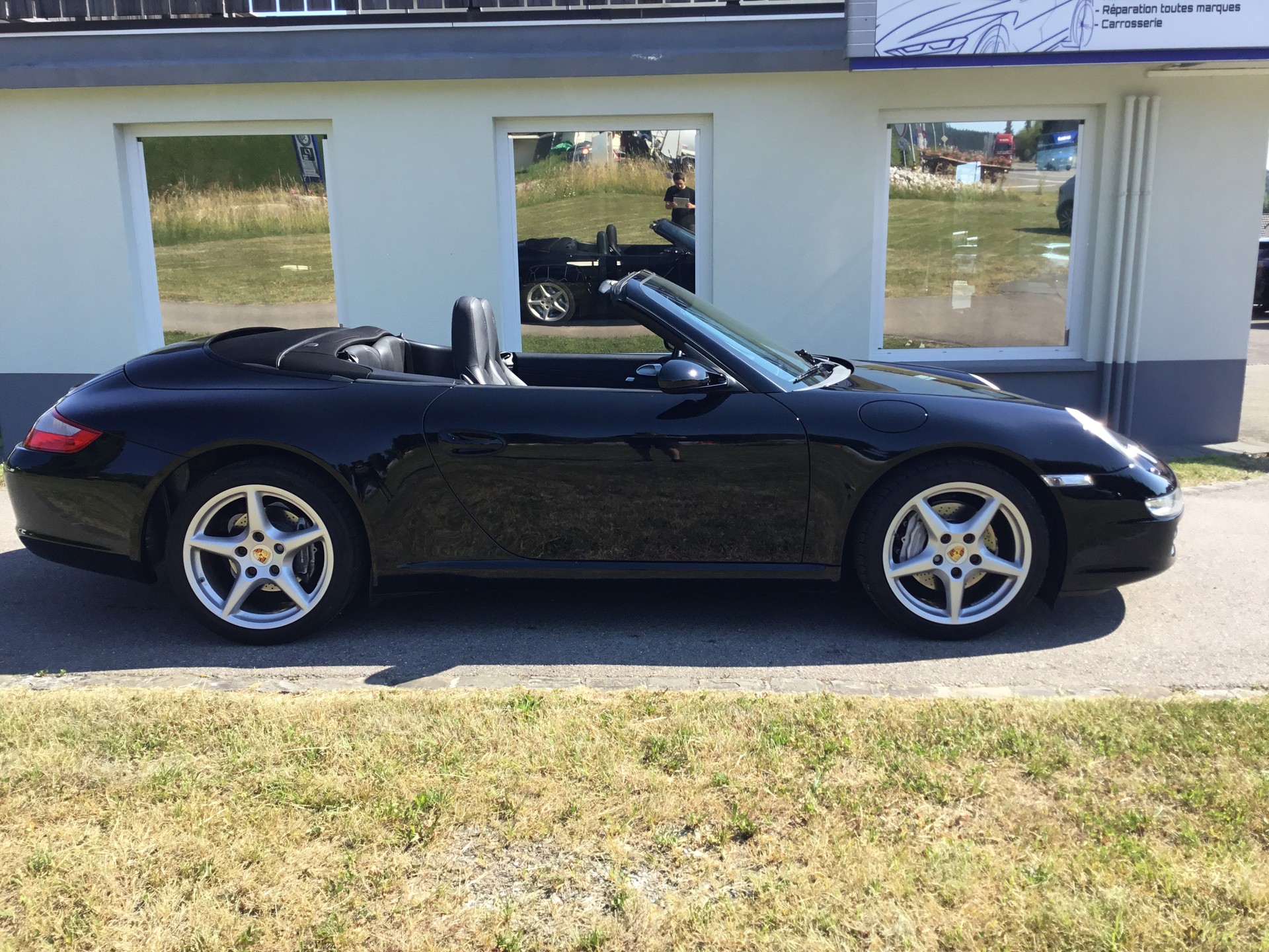 PORSCHE 911 Cabrio Carrera-image-3