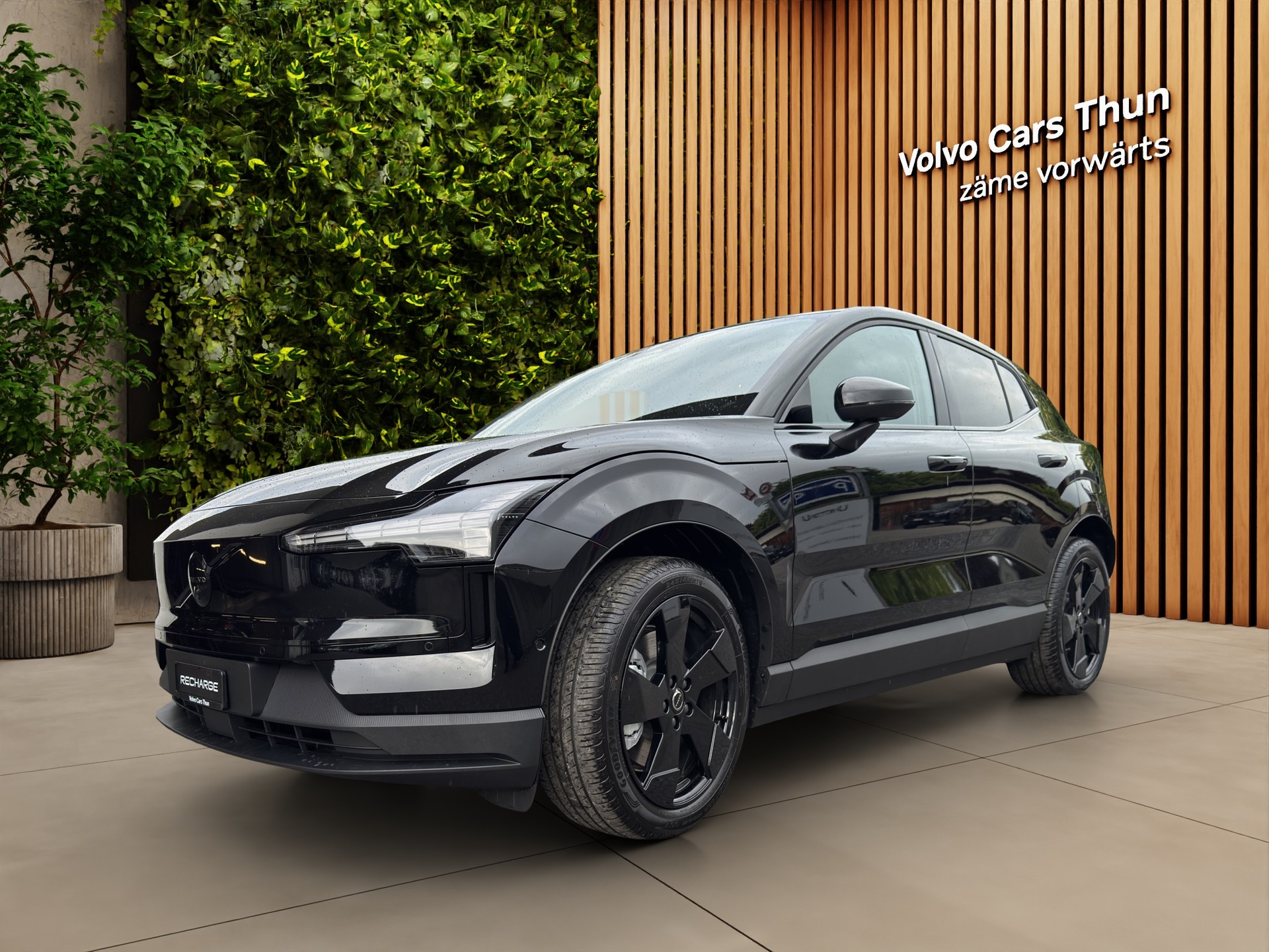 VOLVO EX30 E60 Twin Ultra Performance Sw. Black Ed. AWD-image-0
