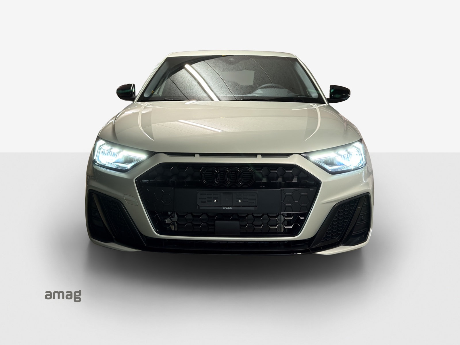 AUDI A1 Sportback 30 TFSI S Line Attraction S-tronic-image-6