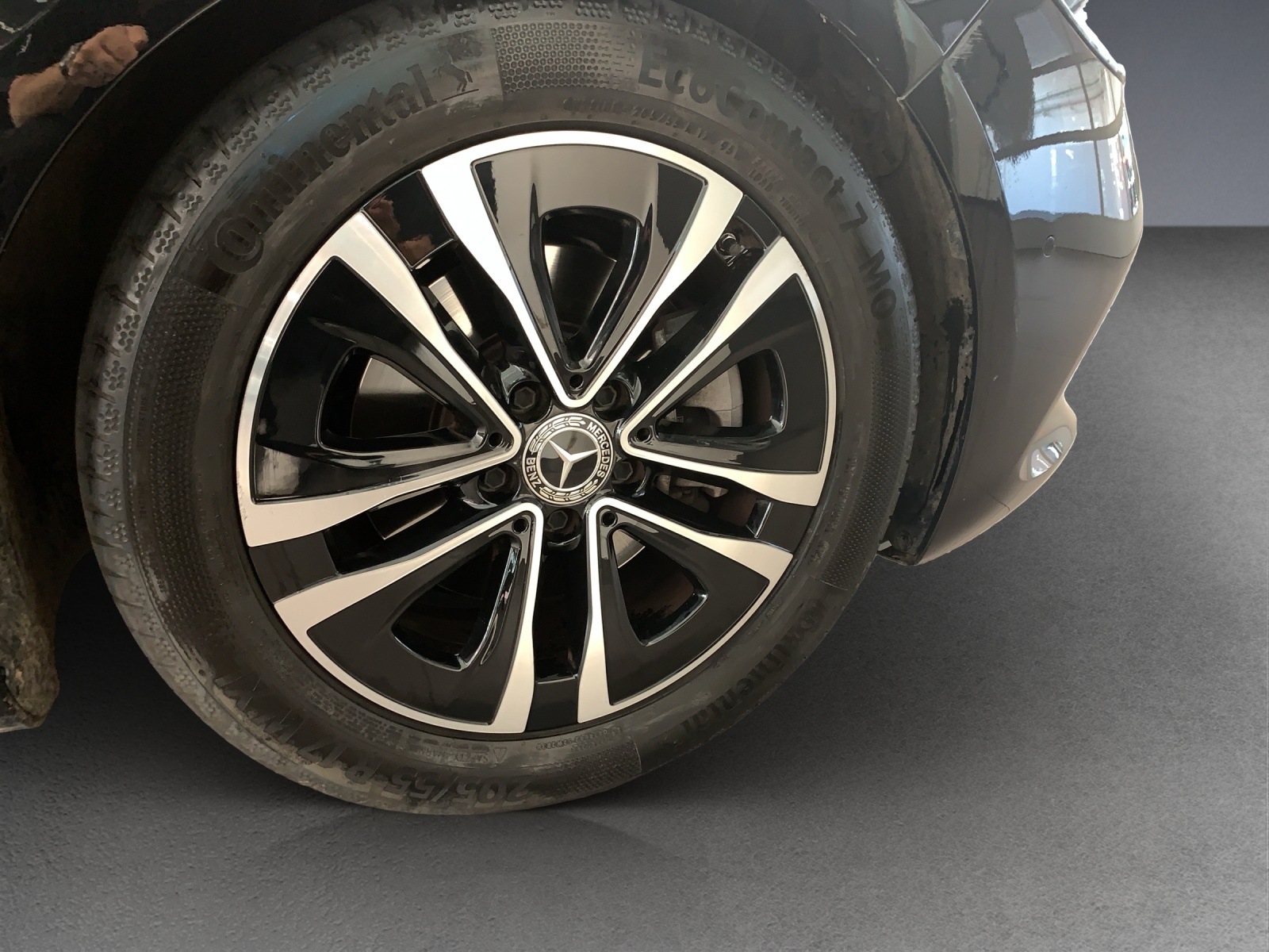 MERCEDES-BENZ B 200 Progressive-image-12