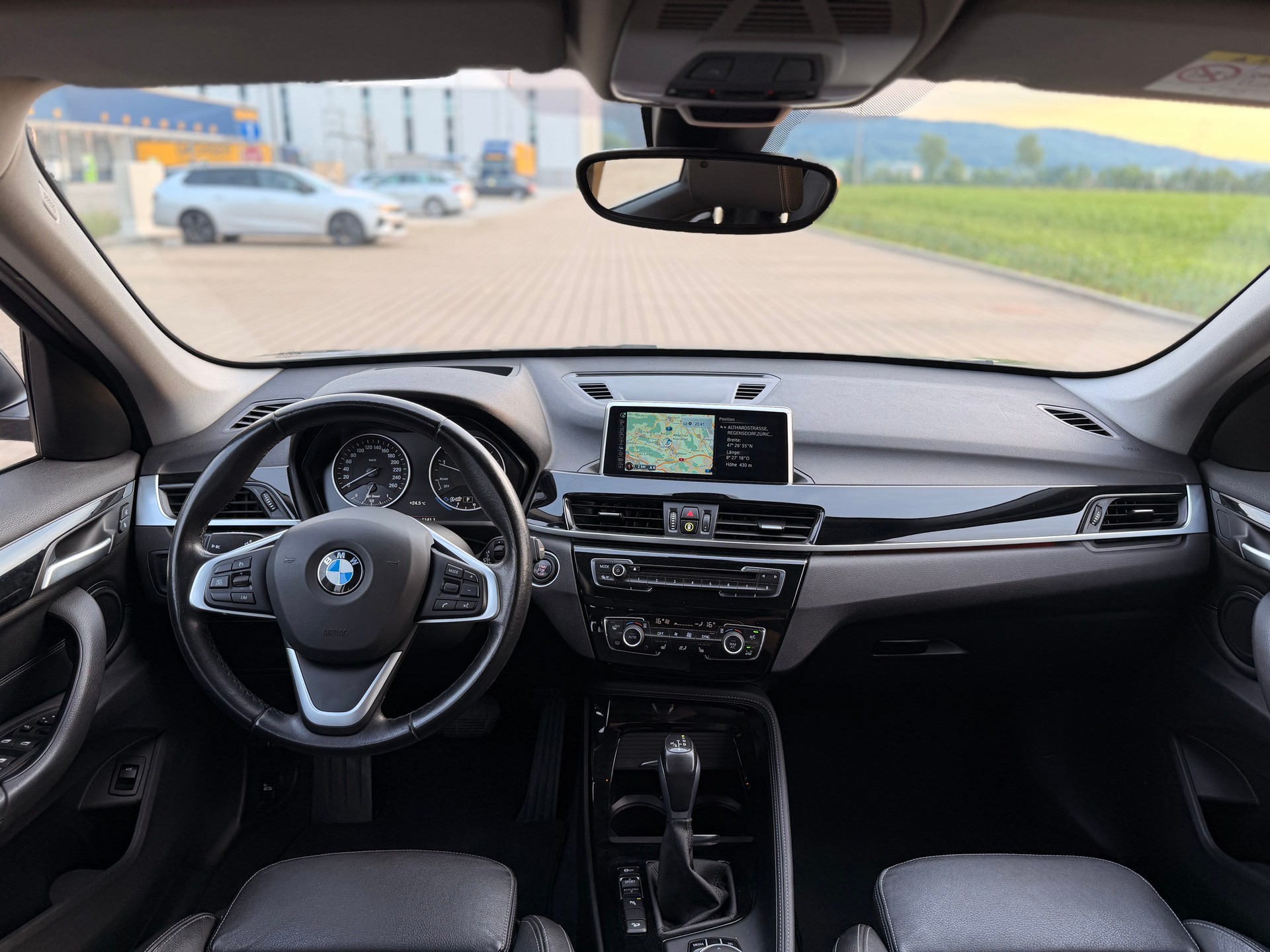 BMW X1 xDrive 20d Sport Line Steptronic-image-16