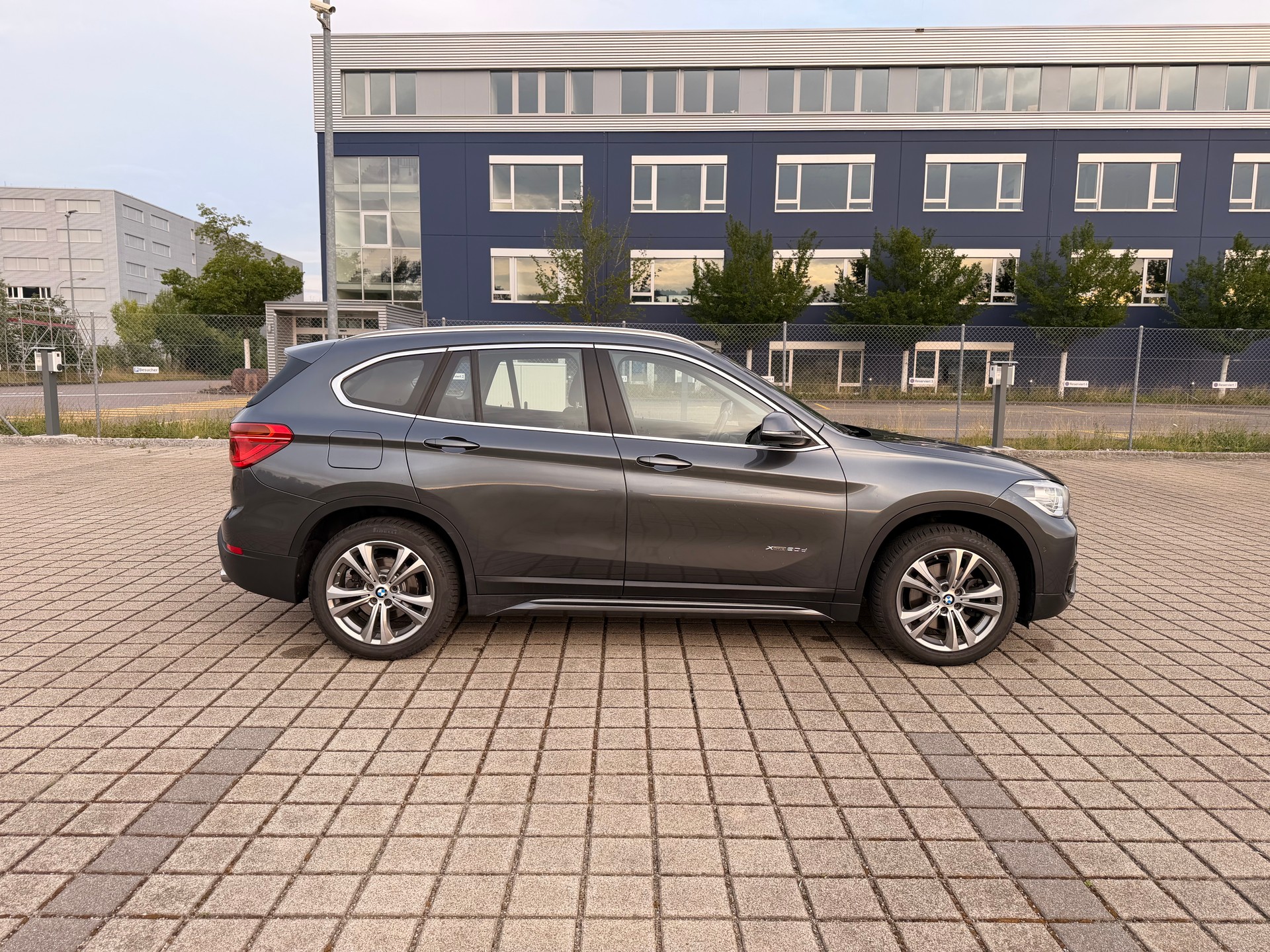 BMW X1 xDrive 20d Sport Line Steptronic-image-6