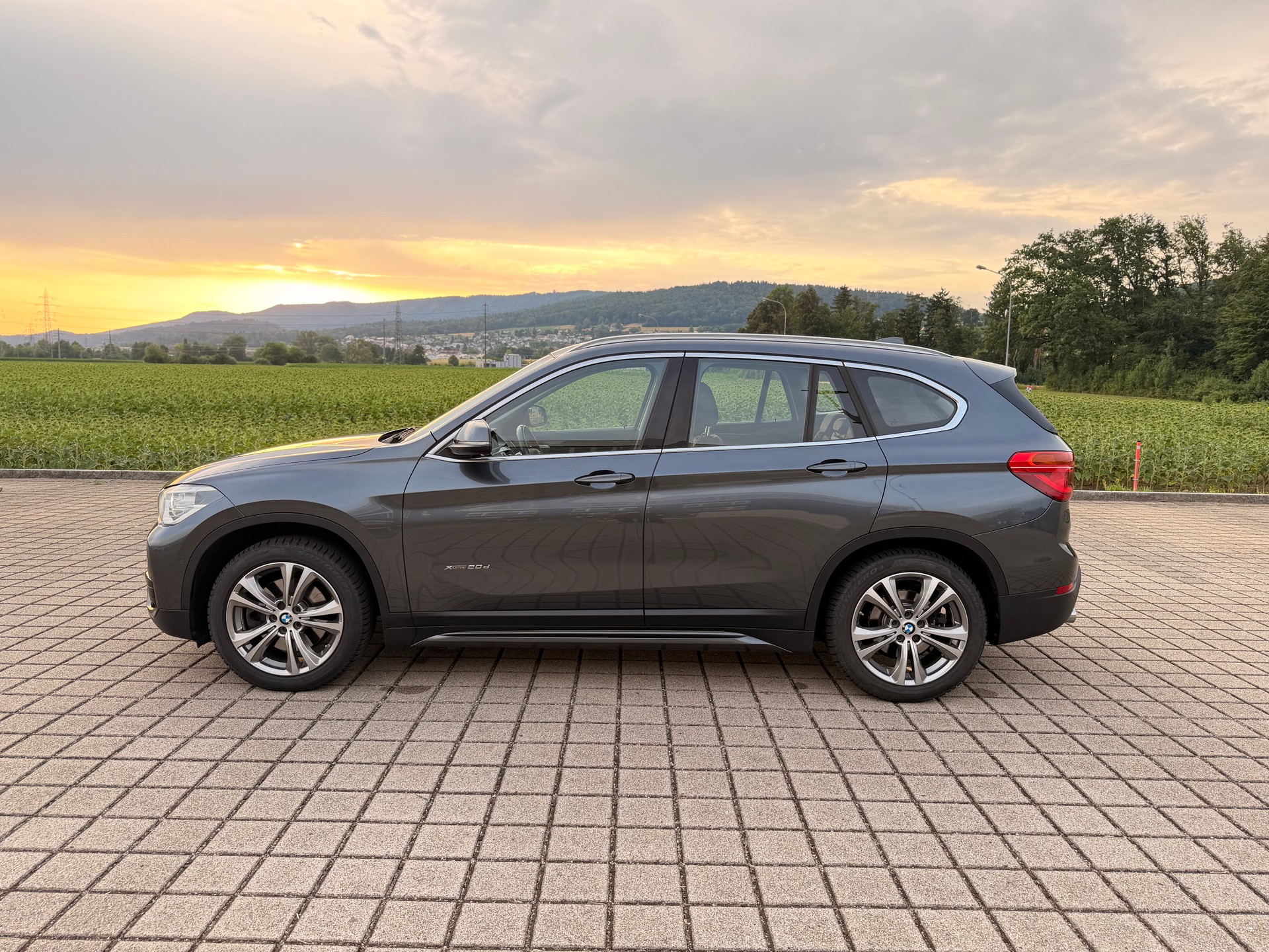 BMW X1 xDrive 20d Sport Line Steptronic-image-14