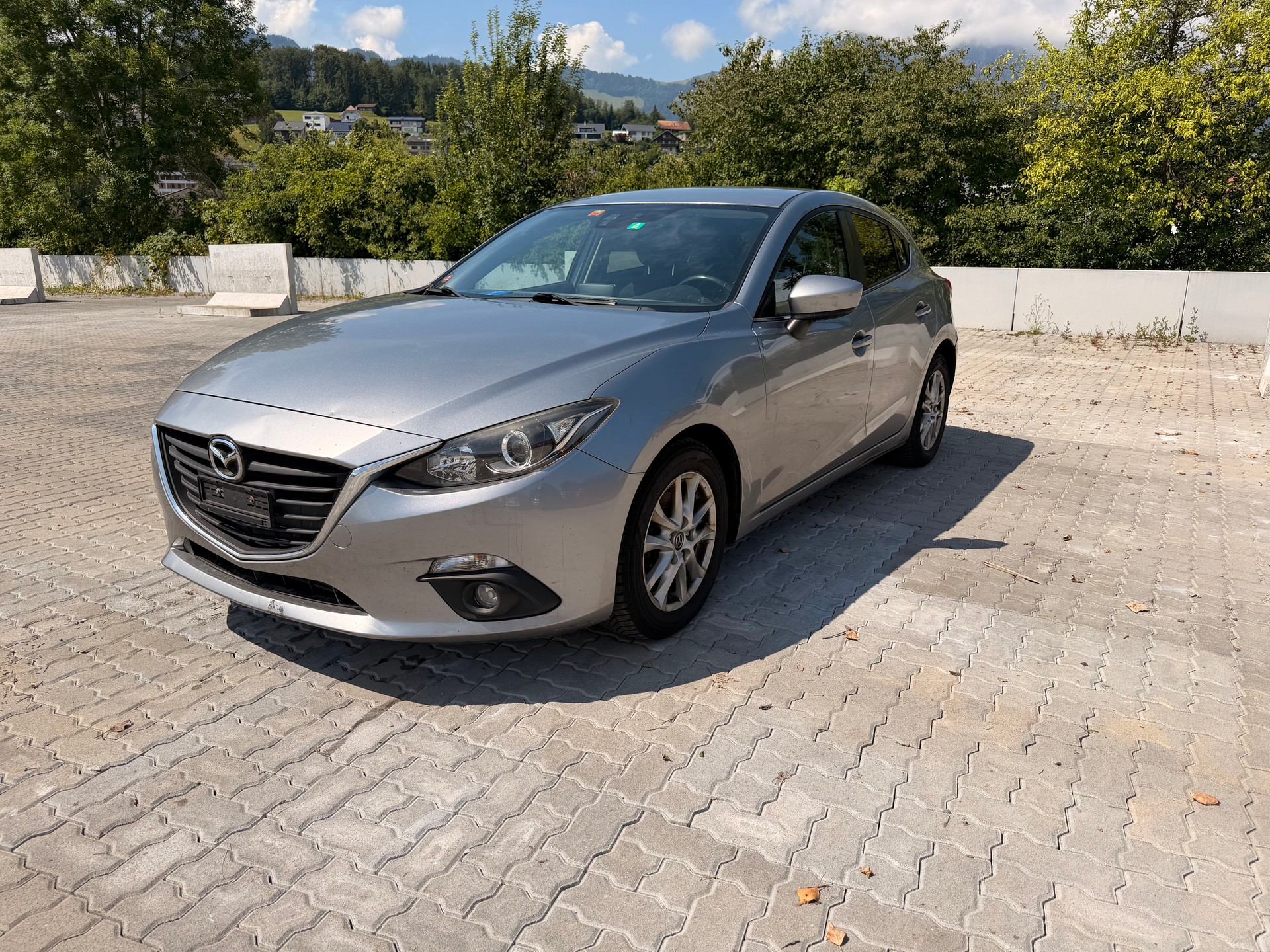 MAZDA 3 2.2 16V CD Revolution Activematic-image-1