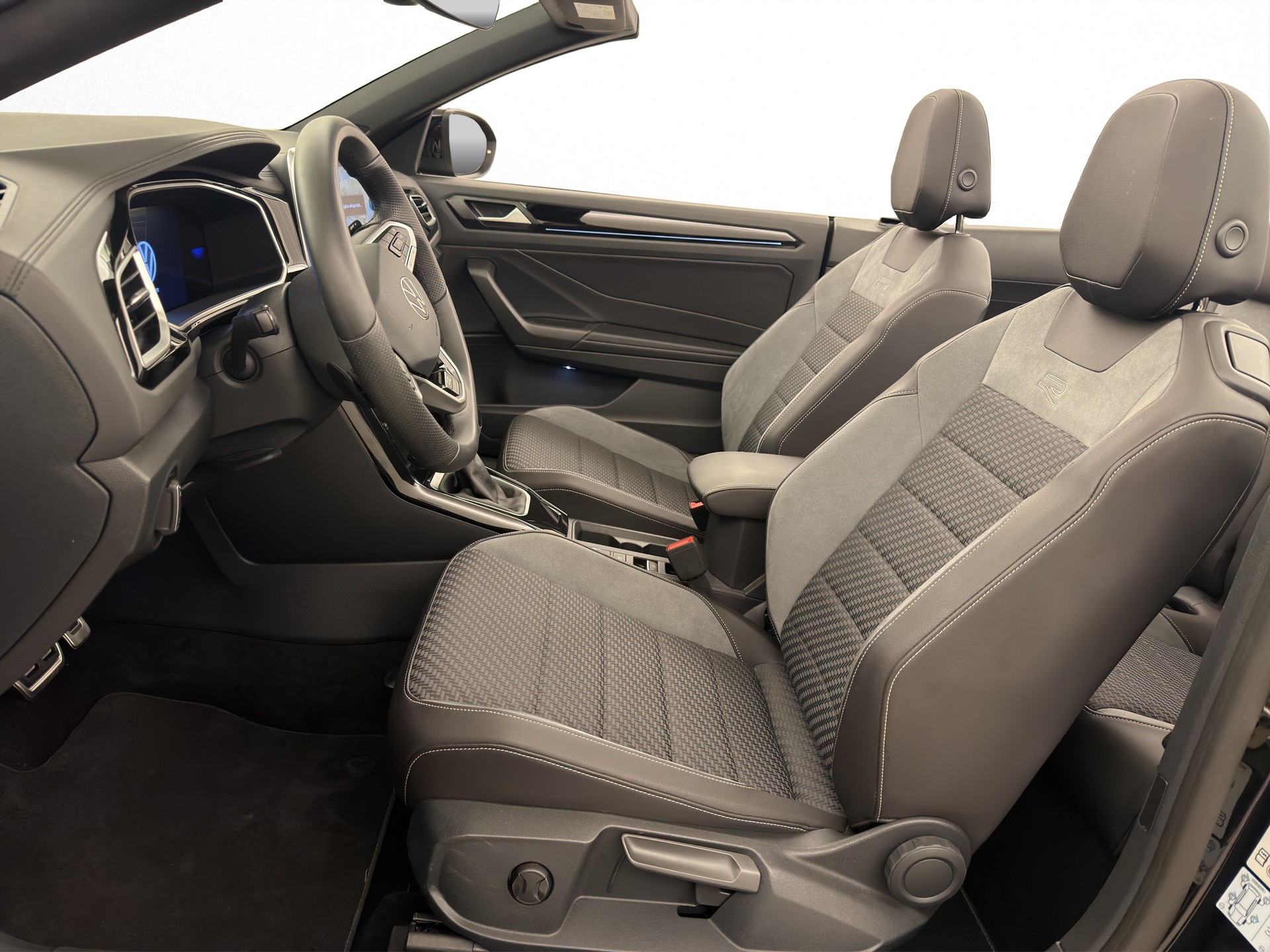 VW T-Roc Cabriolet 1.5 TSI R-Line DSG-image-9