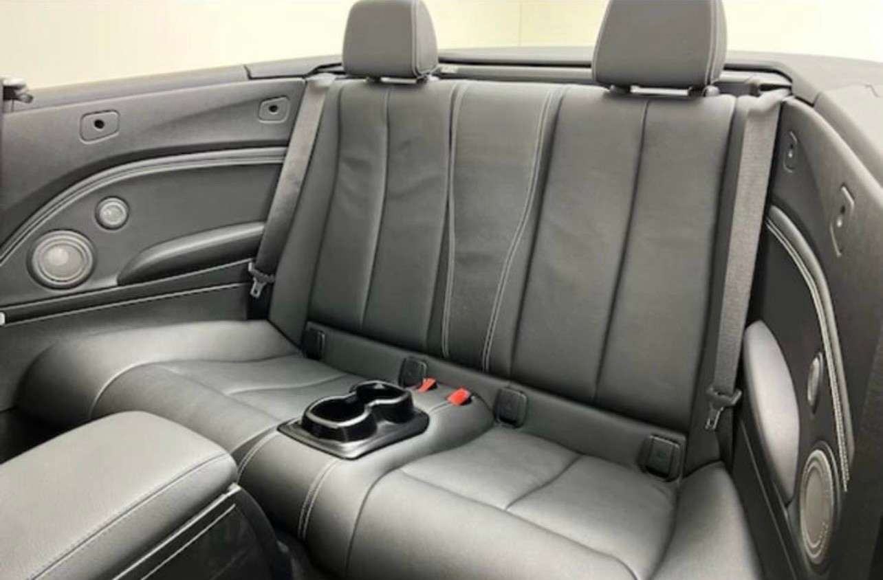 BMW 220i-image-1