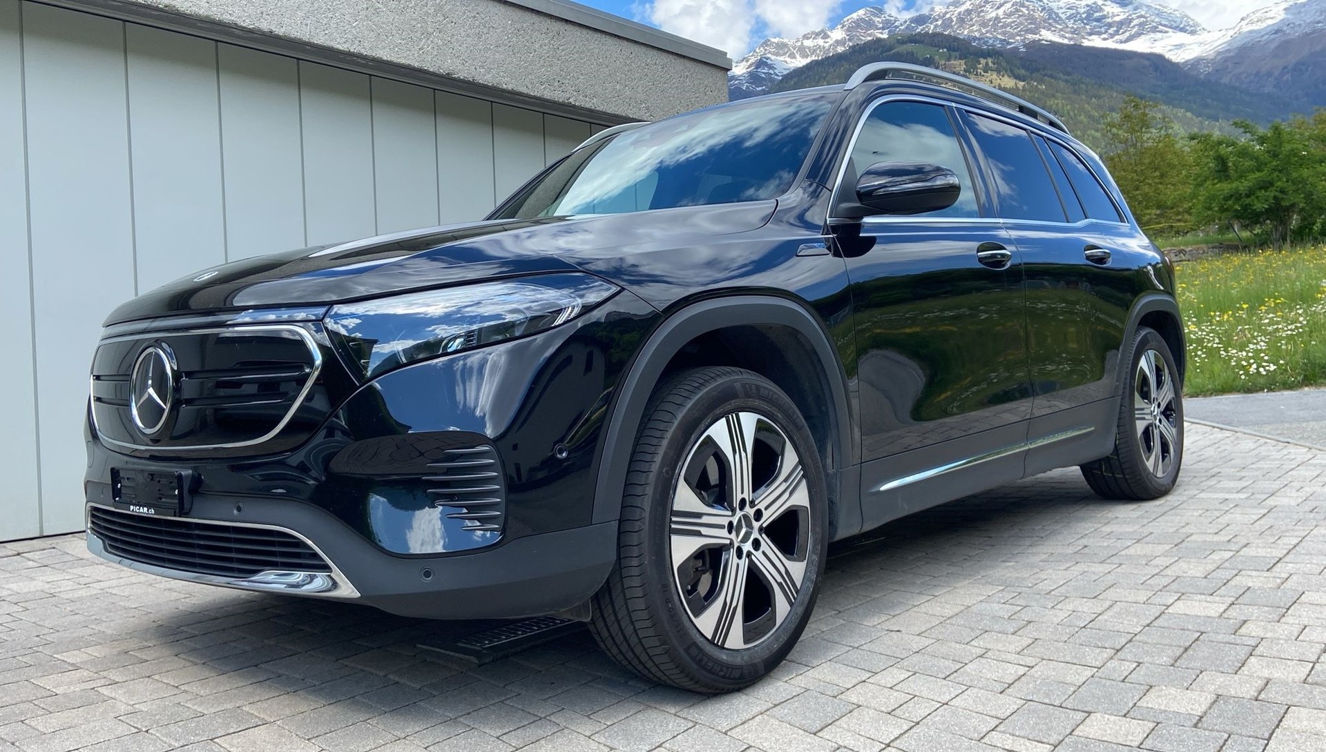 MERCEDES-BENZ EQB 350 4Matic-image-7