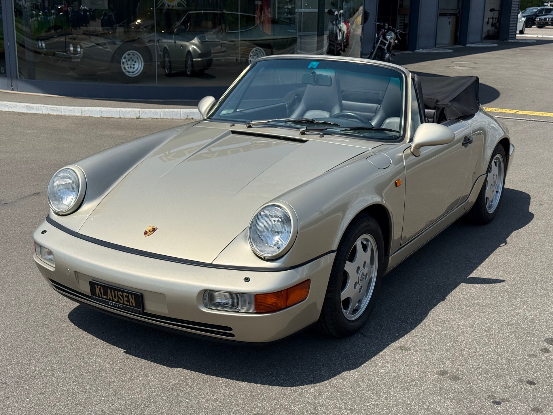 PORSCHE 3.6 Carrera 4 Cabriolet-image-1