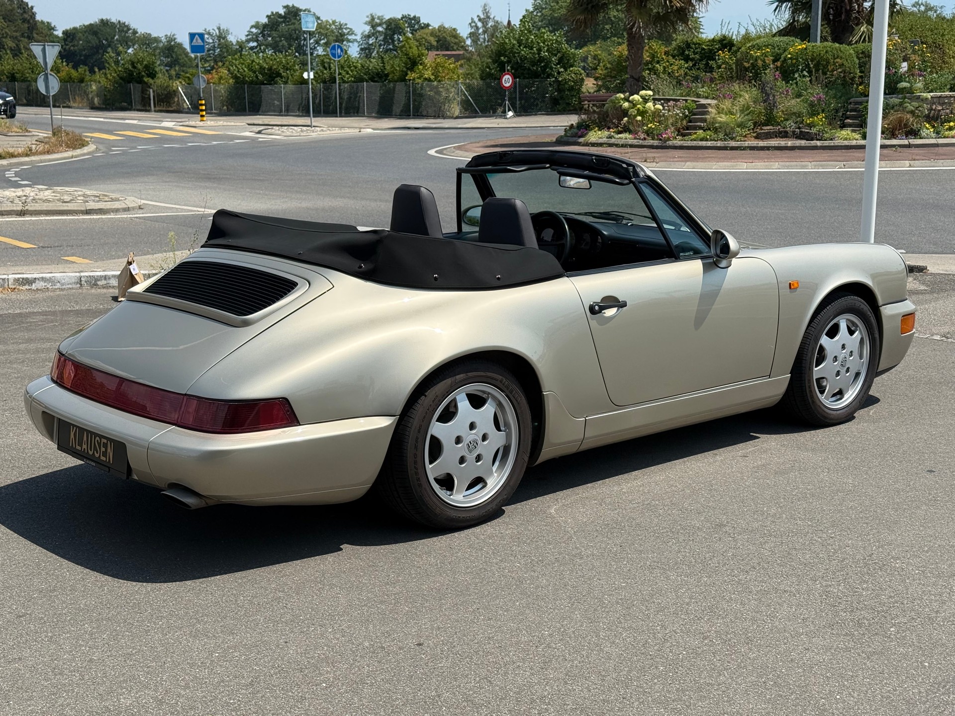 PORSCHE 3.6 Carrera 4 Cabriolet-image-6