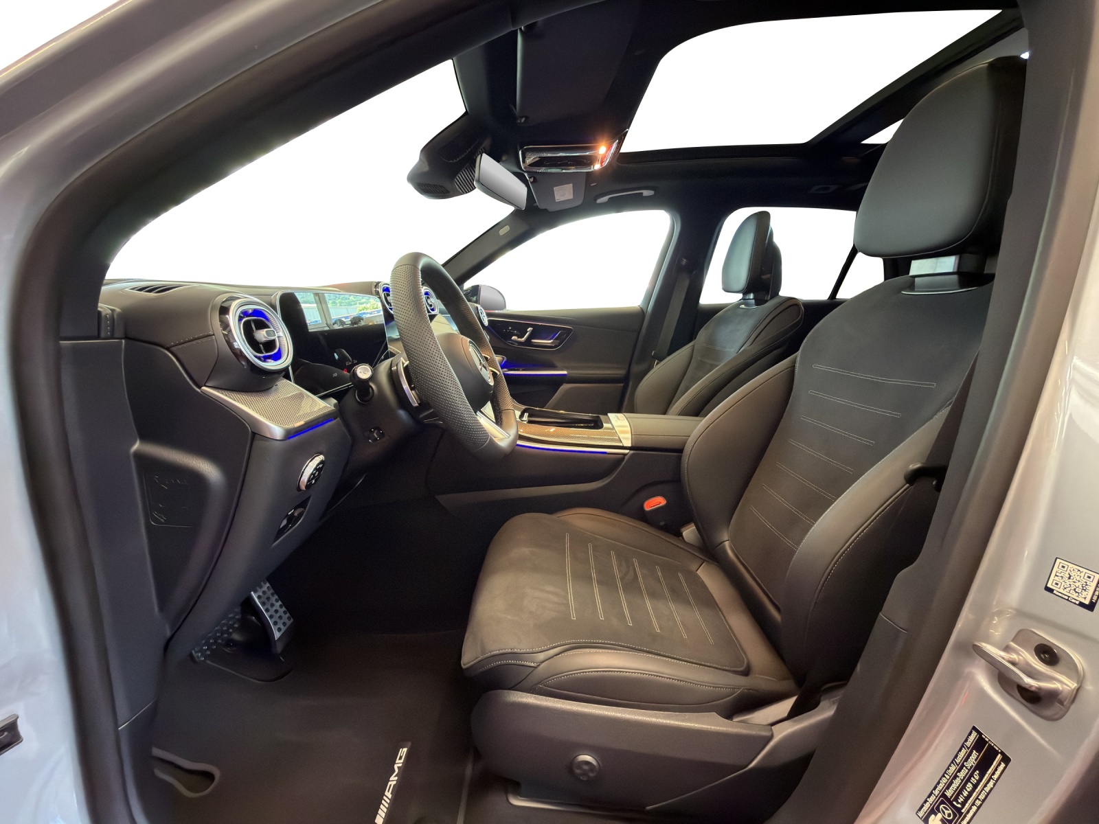 MERCEDES-BENZ GLC 300 4Matic 9G-Tronic-image-10