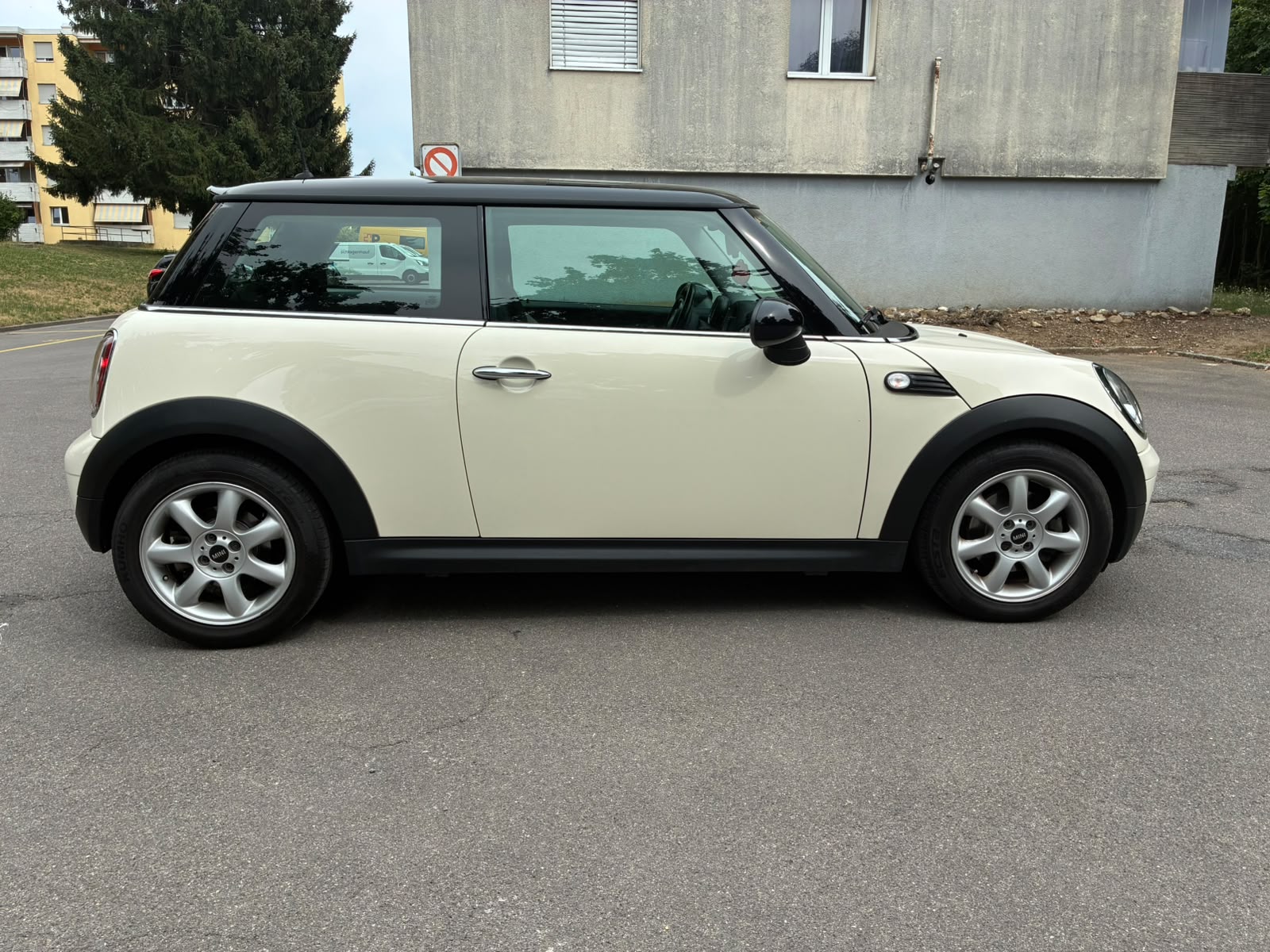 MINI COOPER-image-3