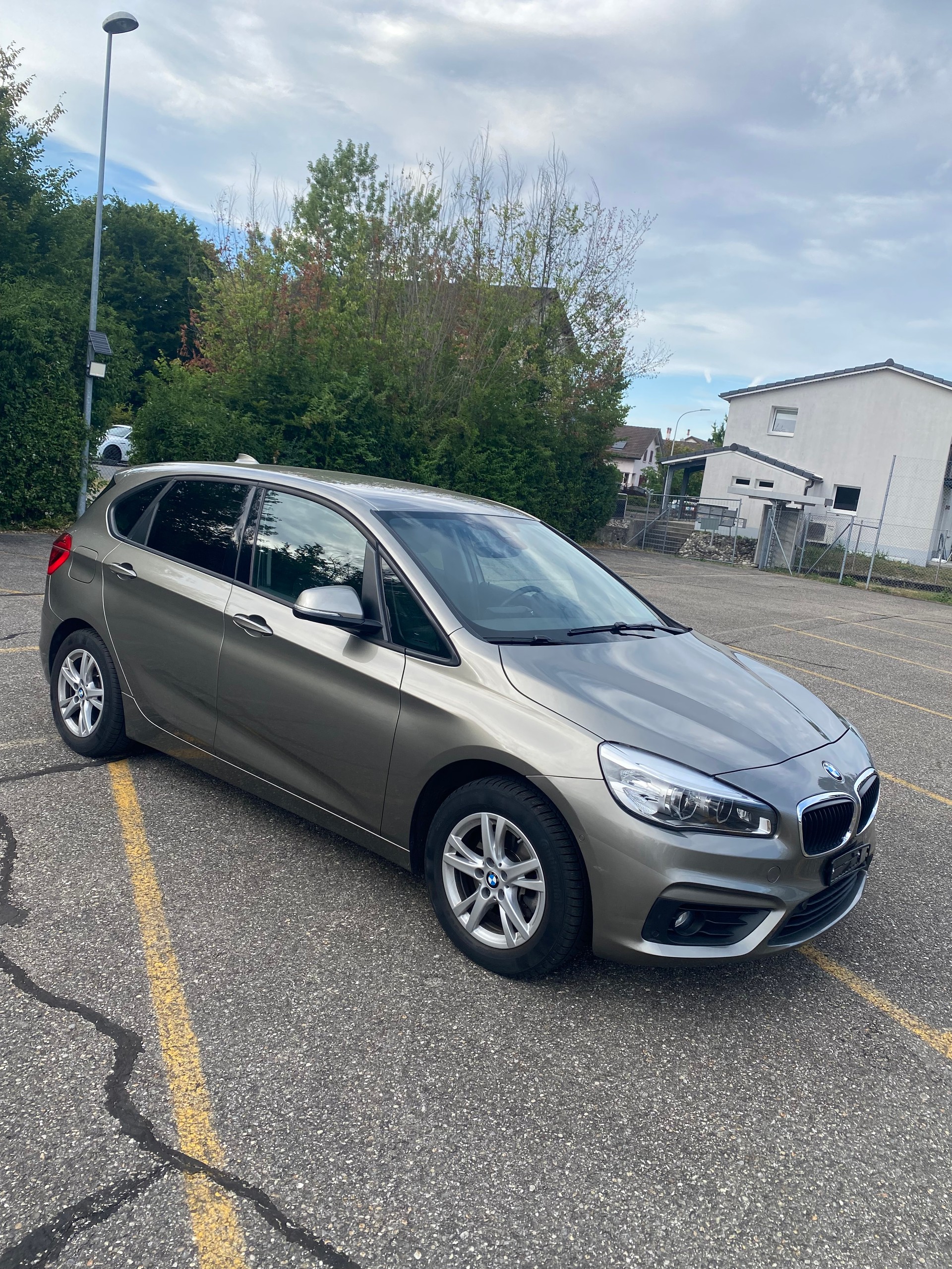 BMW 218d xDrive Active Tourer Luxury Line Steptronic-image-5