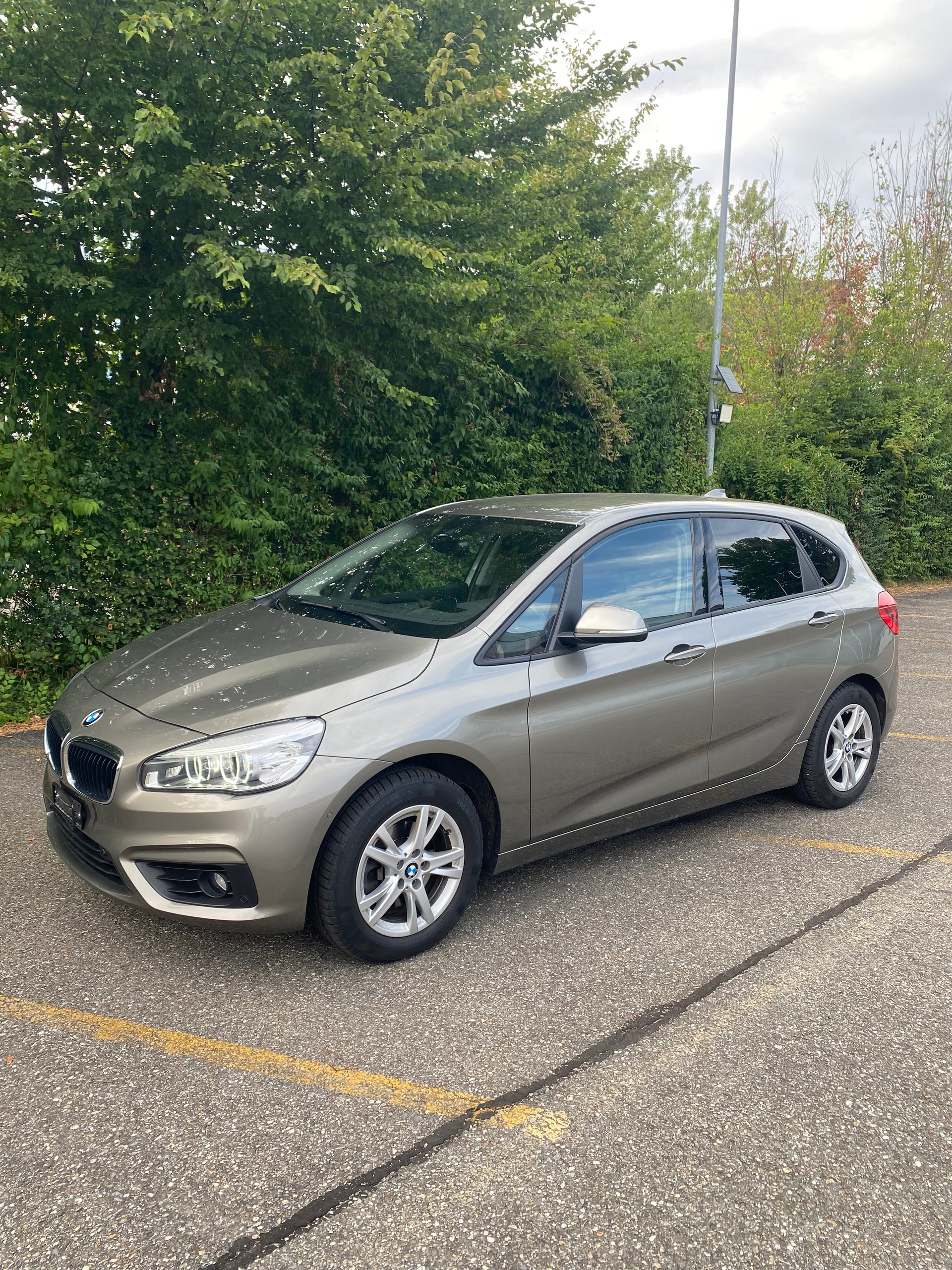 BMW 218d xDrive Active Tourer Luxury Line Steptronic-image-13
