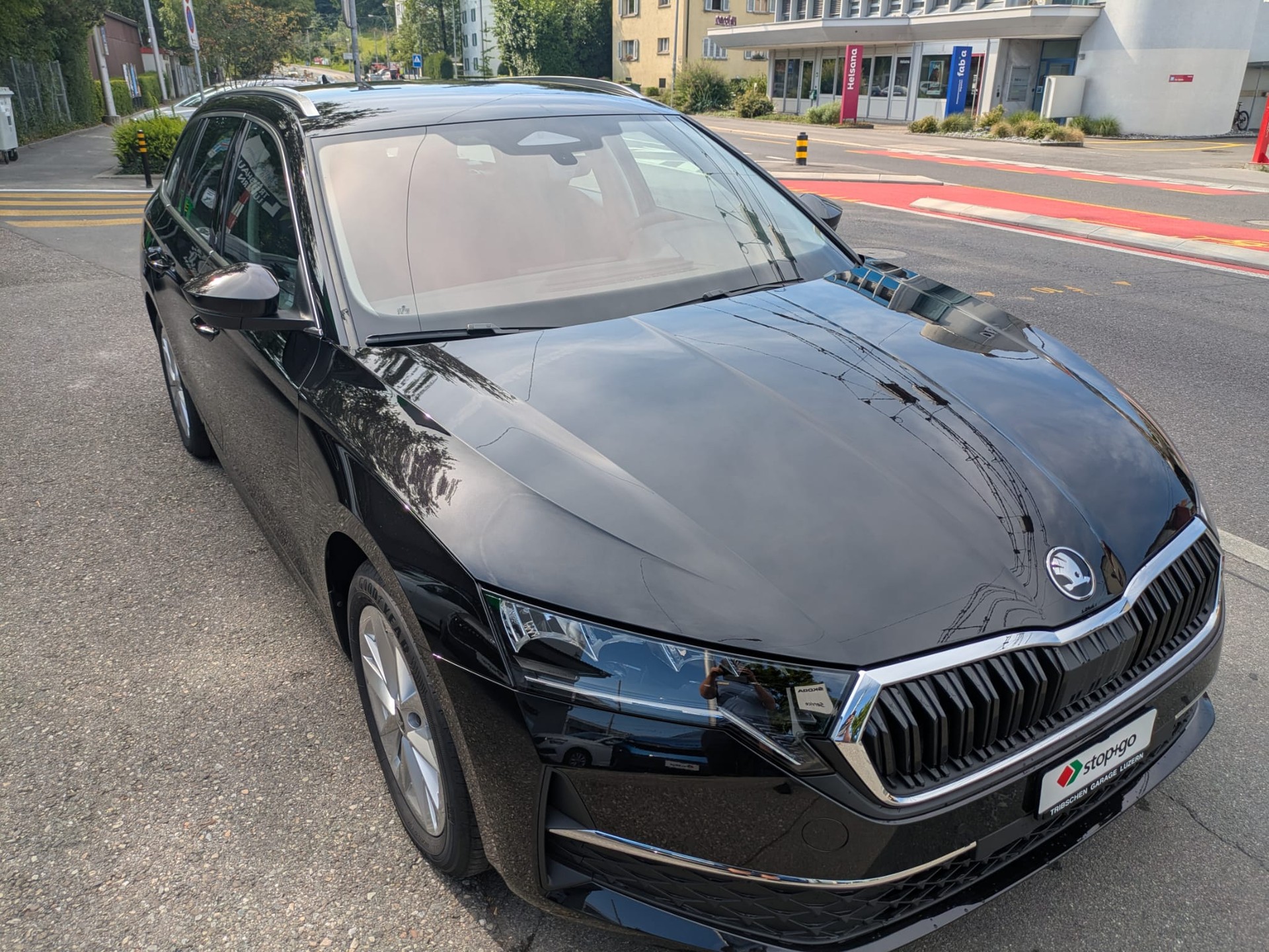 SKODA Octavia Combi 1.5 TSI mHEV DSG Selection-image-3