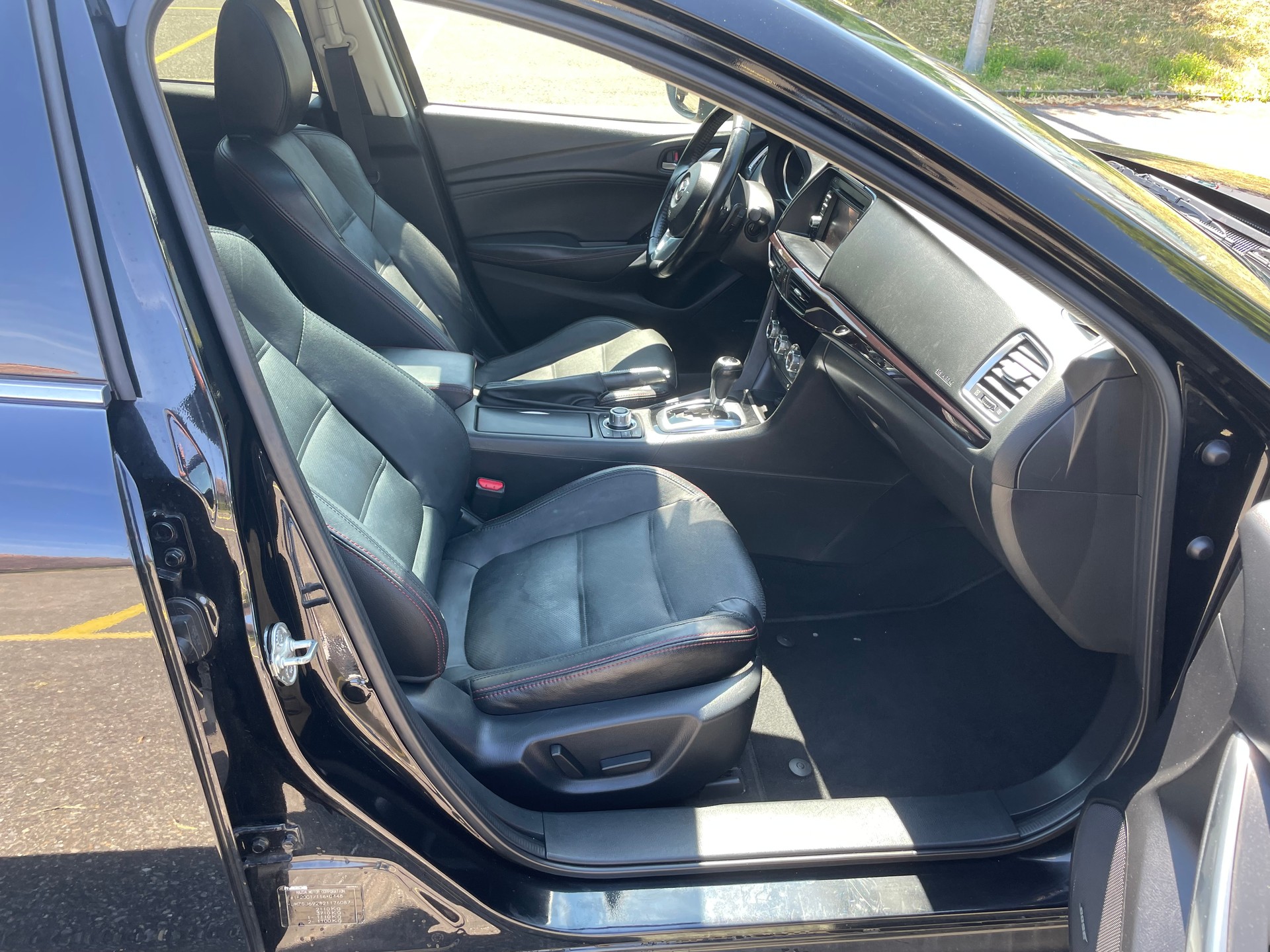 MAZDA 6 Sportwagon 2.2 D 16V HP Revolution Automatic-image-13