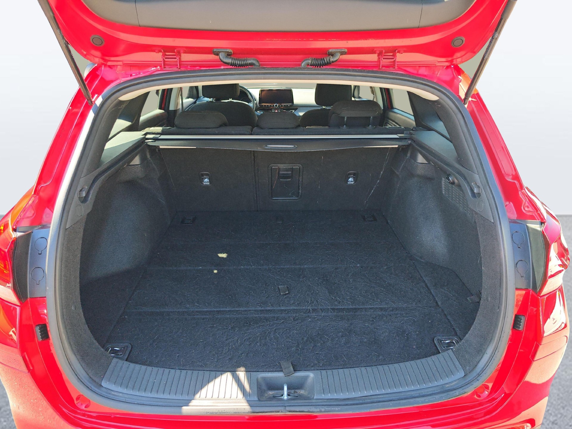 HYUNDAI i30 Wagon 1.5 T-GDi Amplia-image-11