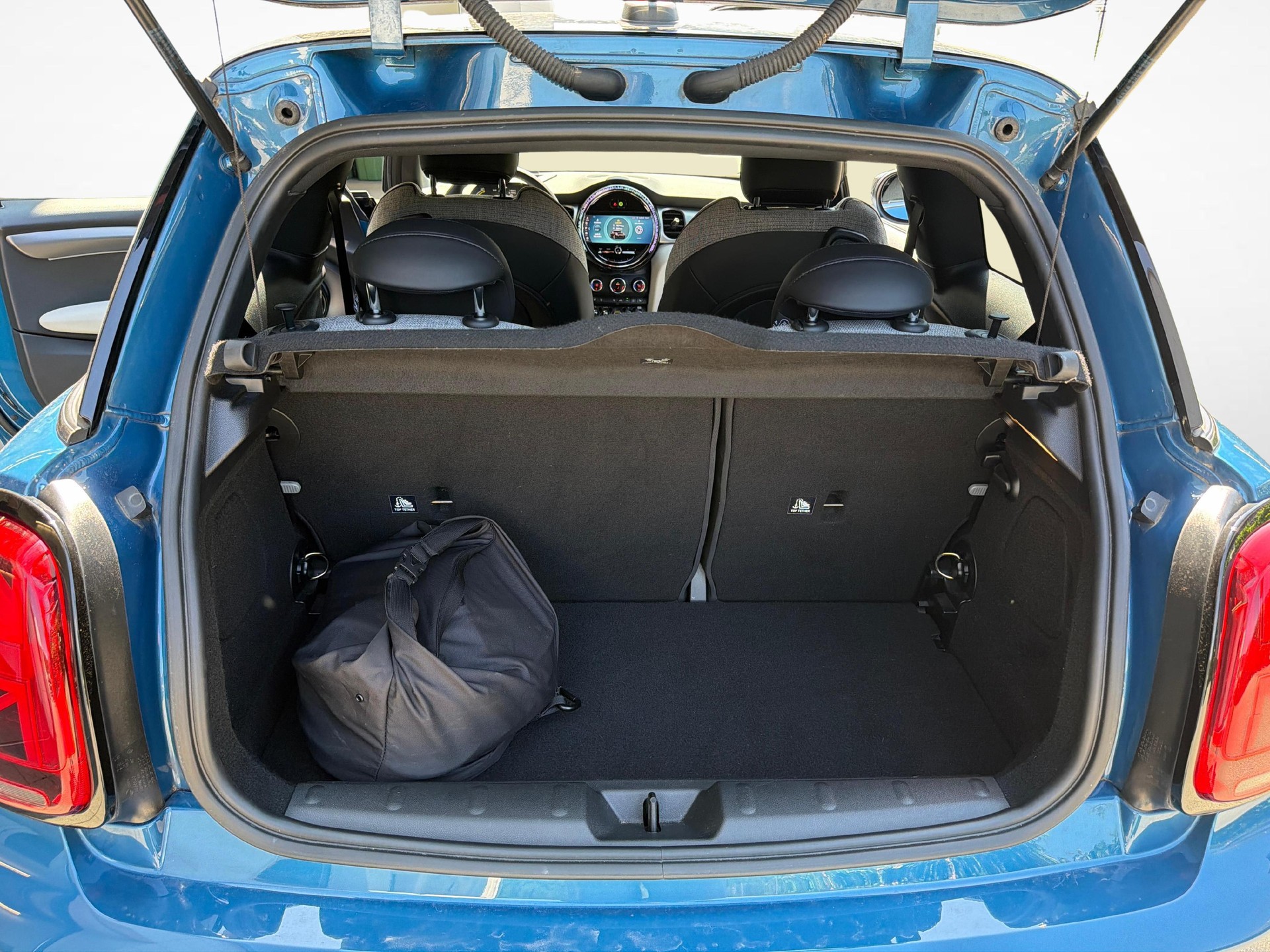 MINI F56 Cooper SE-image-21