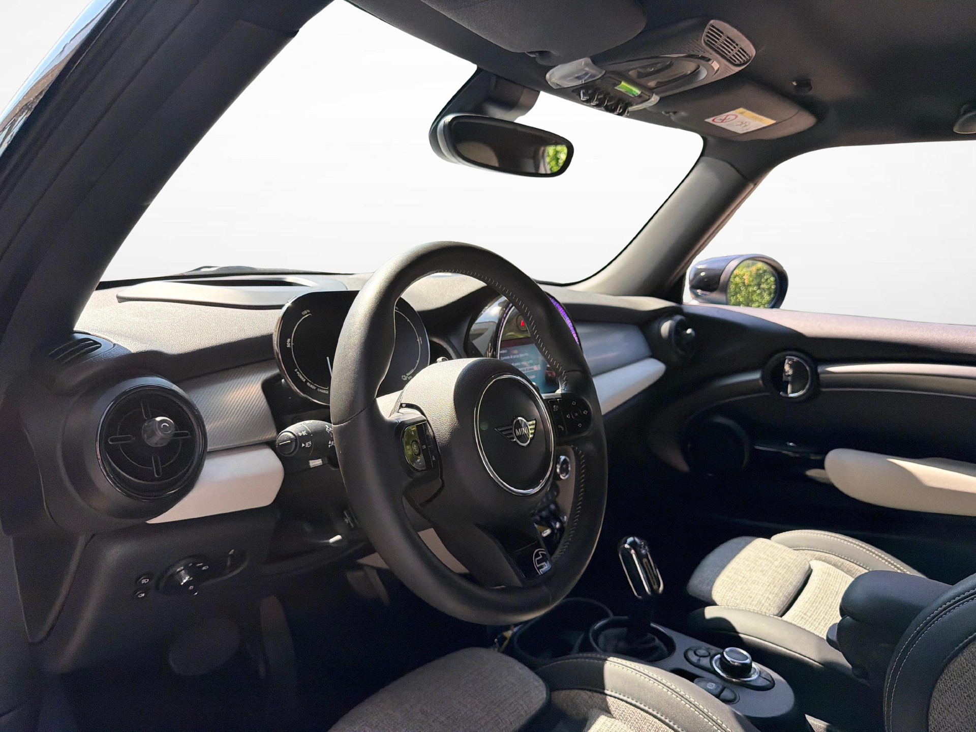 MINI F56 Cooper SE-image-14