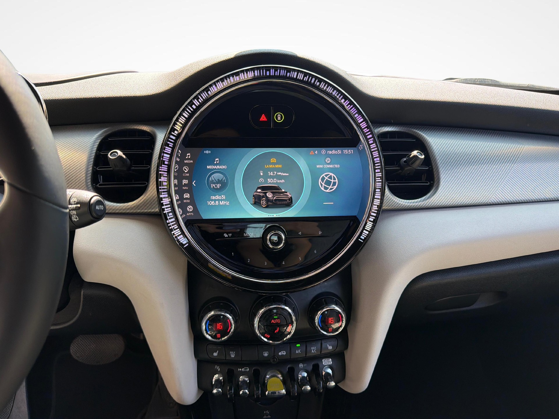 MINI F56 Cooper SE-image-17