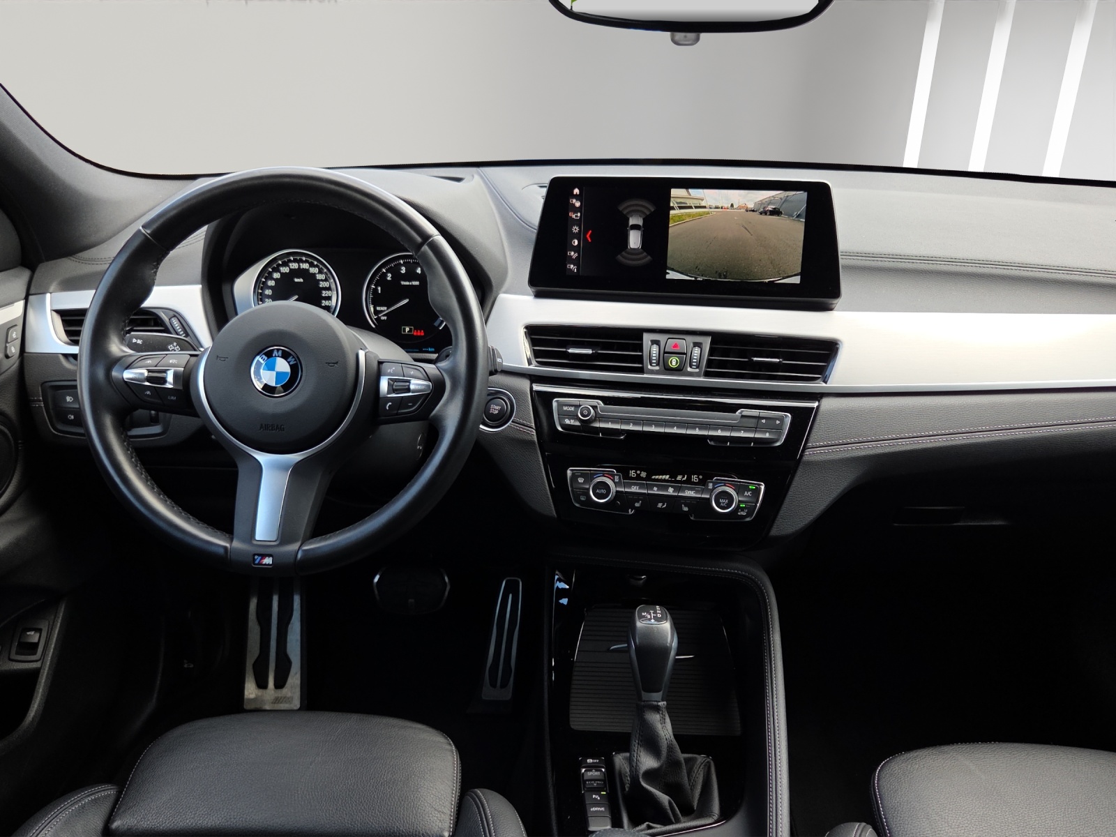 BMW X2 xDrive 25e M Sport Steptronic-image-6