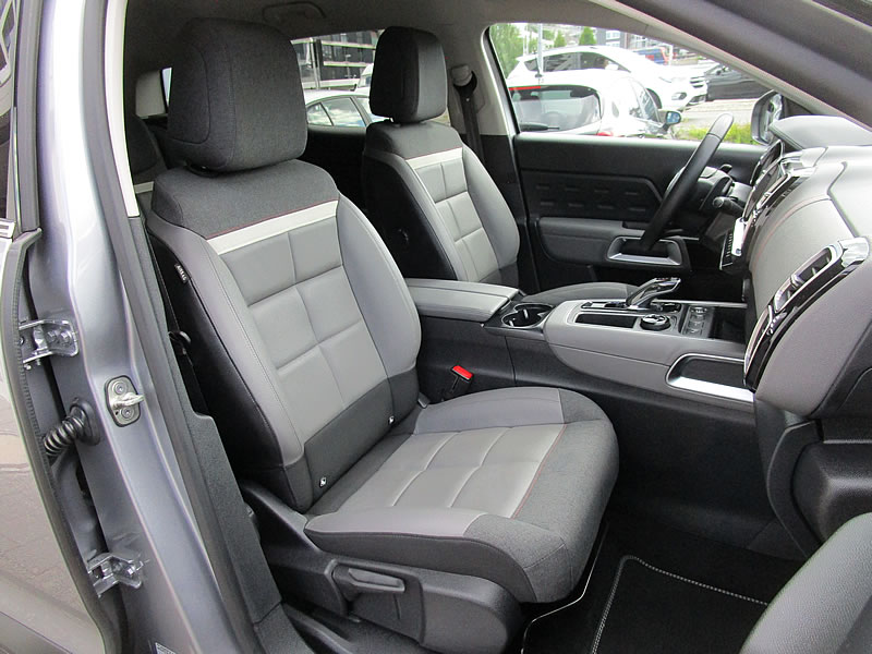 CITROEN C5 Aircross 2.0 BlueHD Shine EAT8-image-12