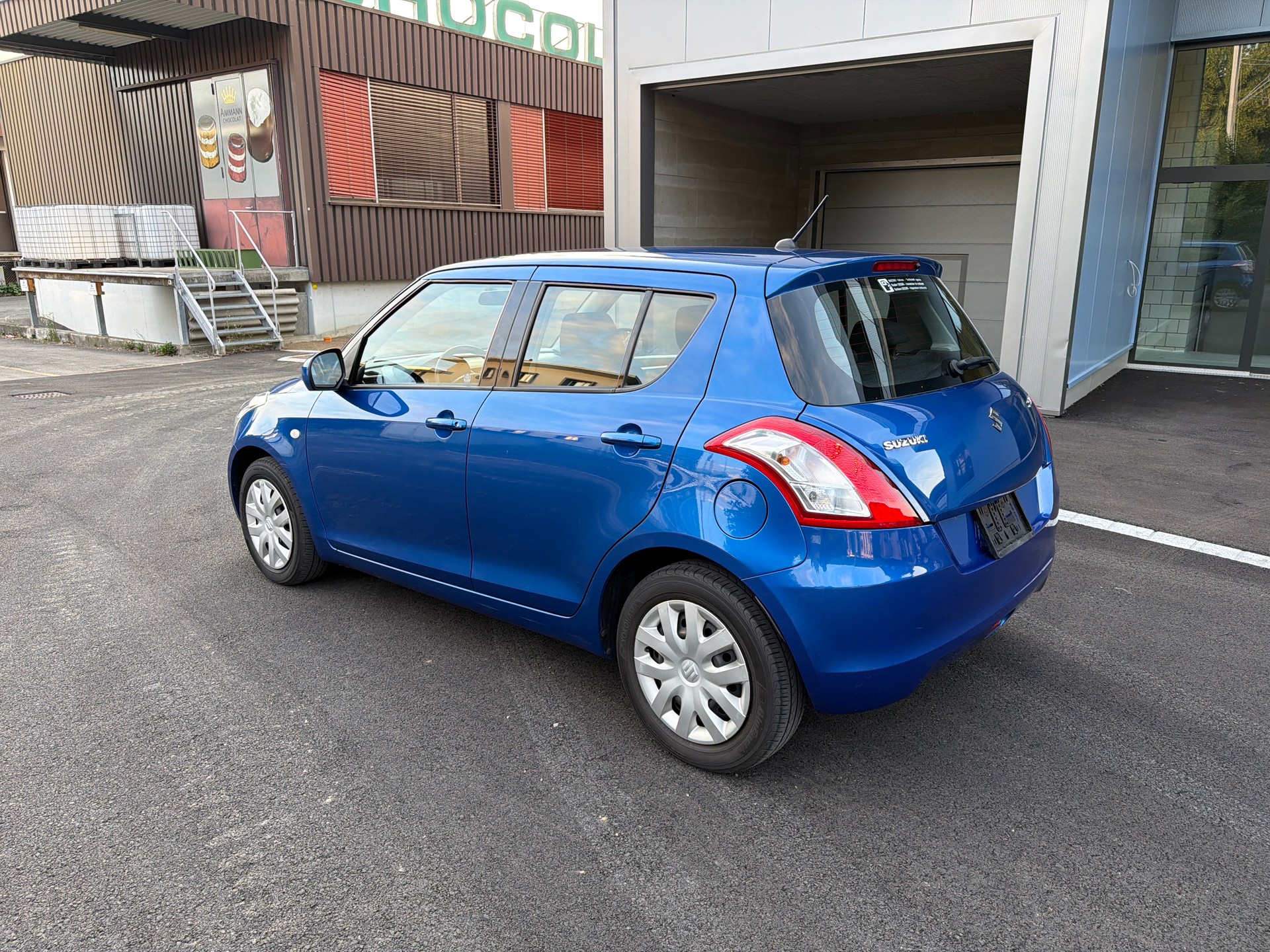 SUZUKI Swift 1.2i 16V GL-image-2