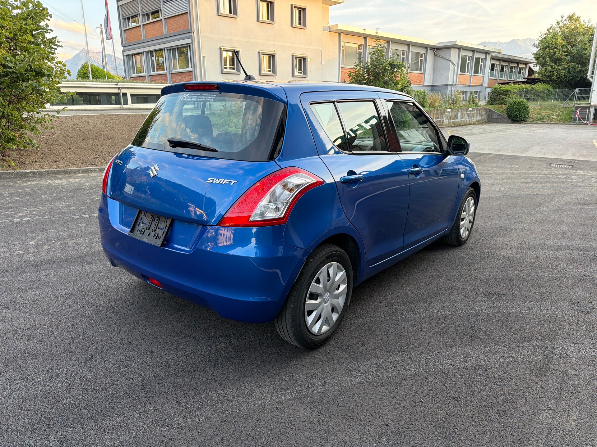 SUZUKI Swift 1.2i 16V GL-image-4