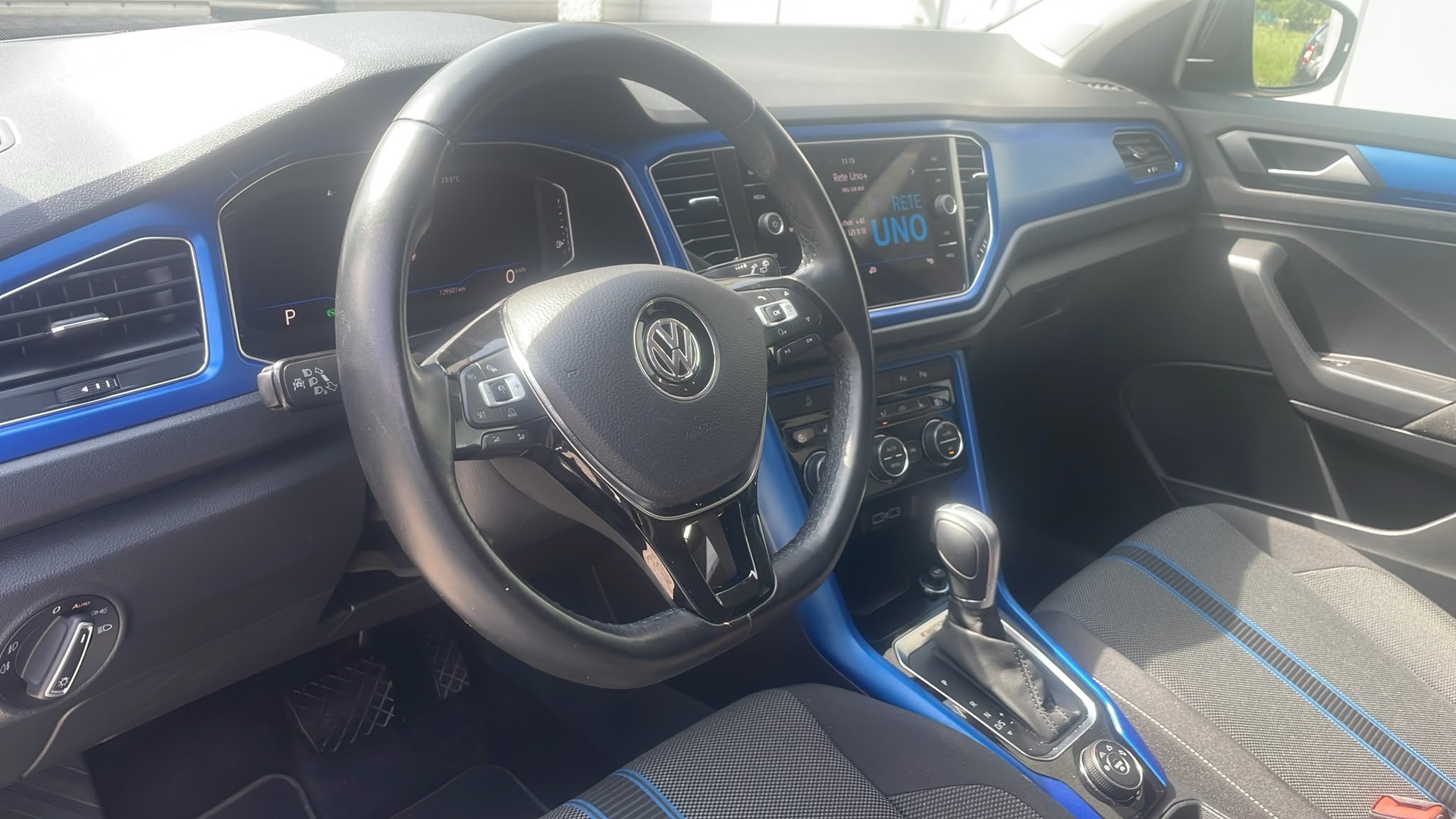 VW T-Roc 2.0 TSI Advance DSG 4Motion-image-7