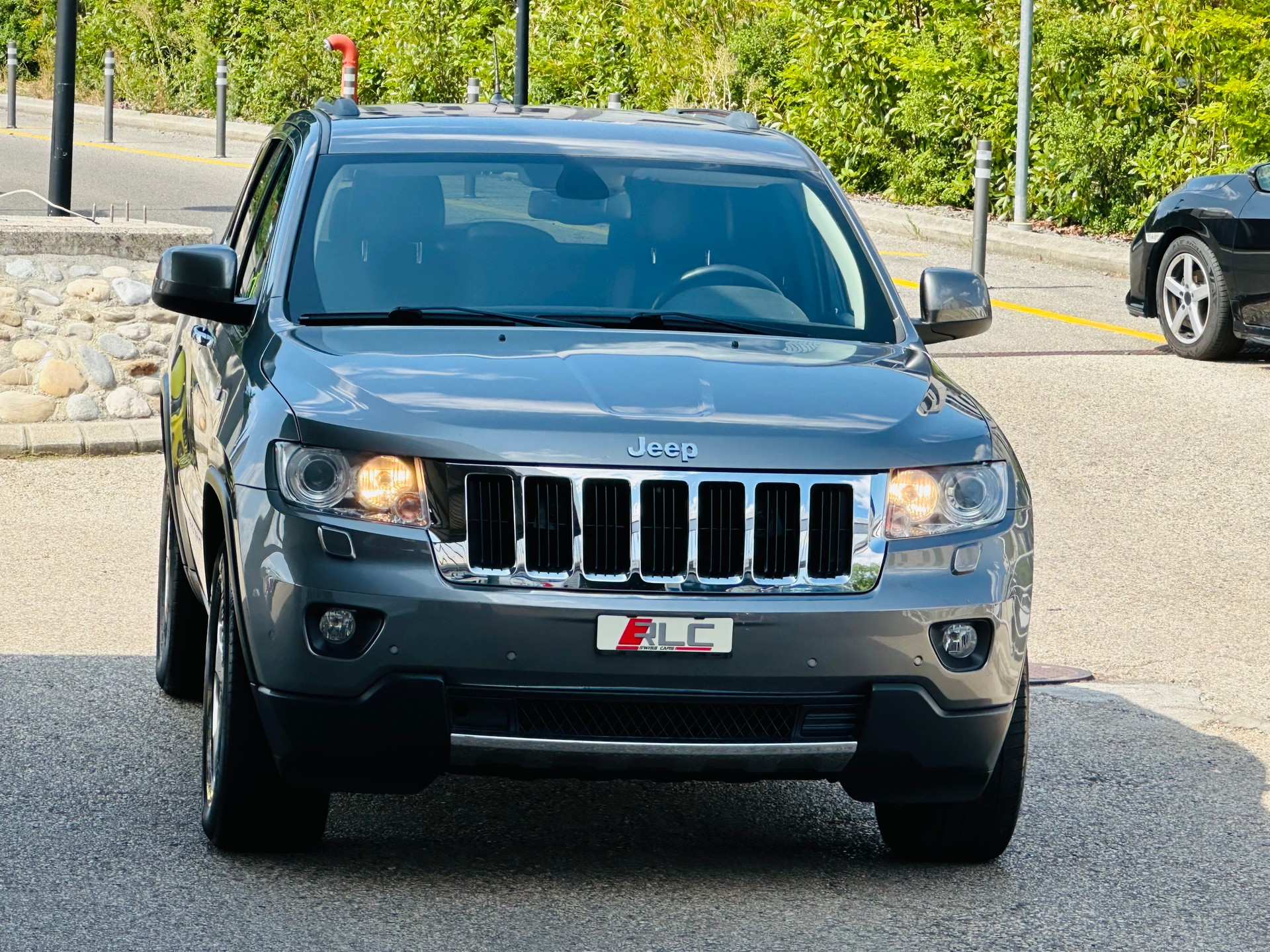 JEEP Grand Cherokee 3.0 CRD Limited Automatic-image-3