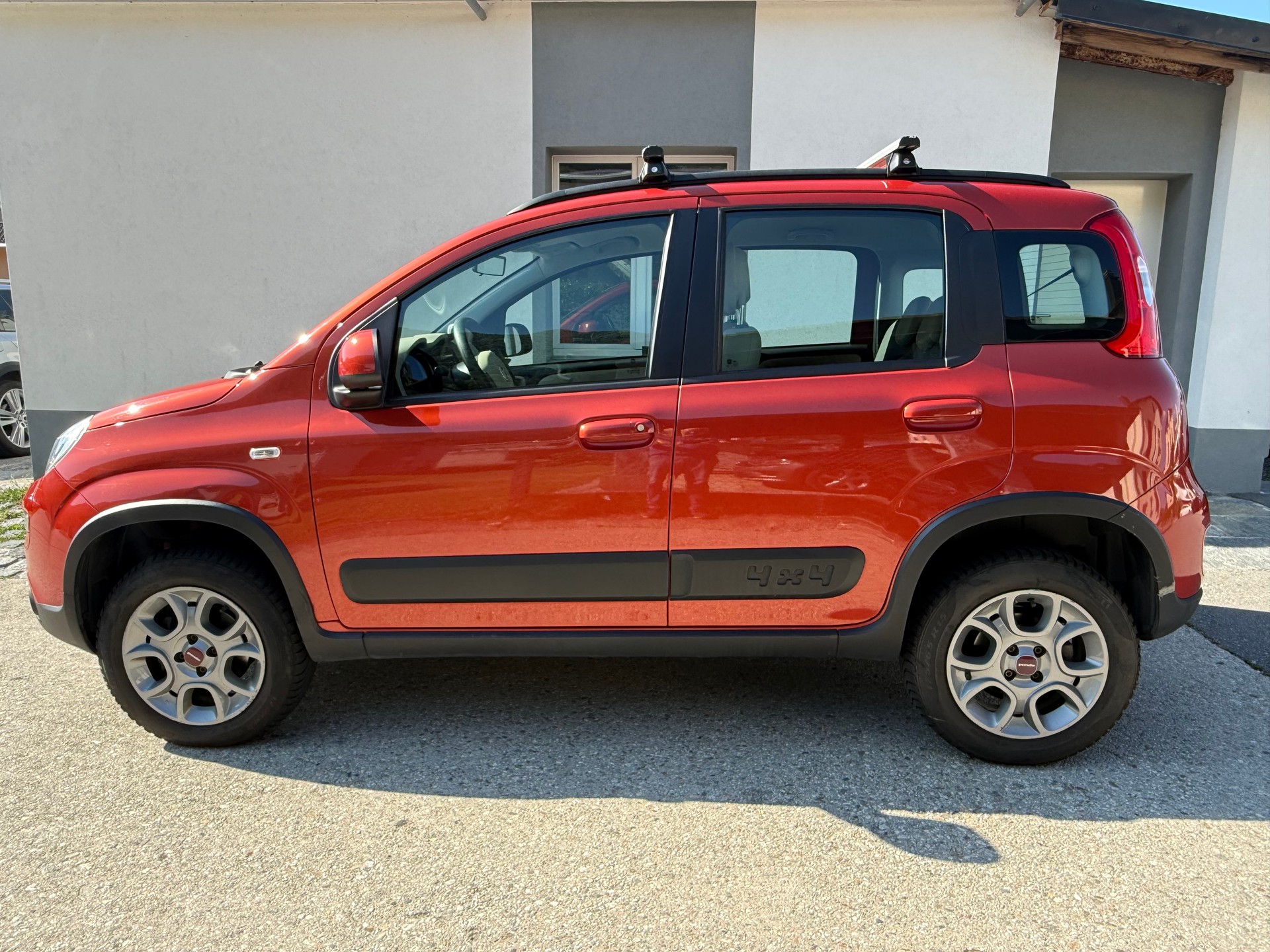 FIAT Panda 1.3 MJ Climbing 4x4-image-2