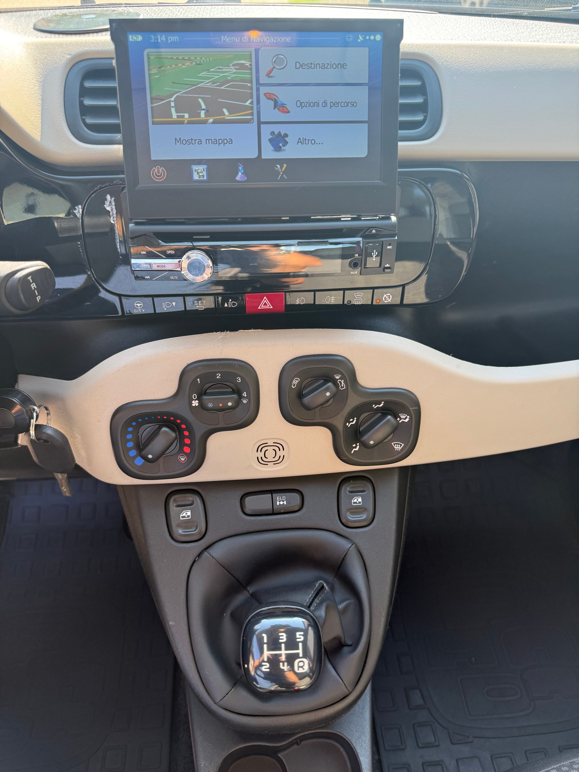 FIAT Panda 1.3 MJ Climbing 4x4-image-9